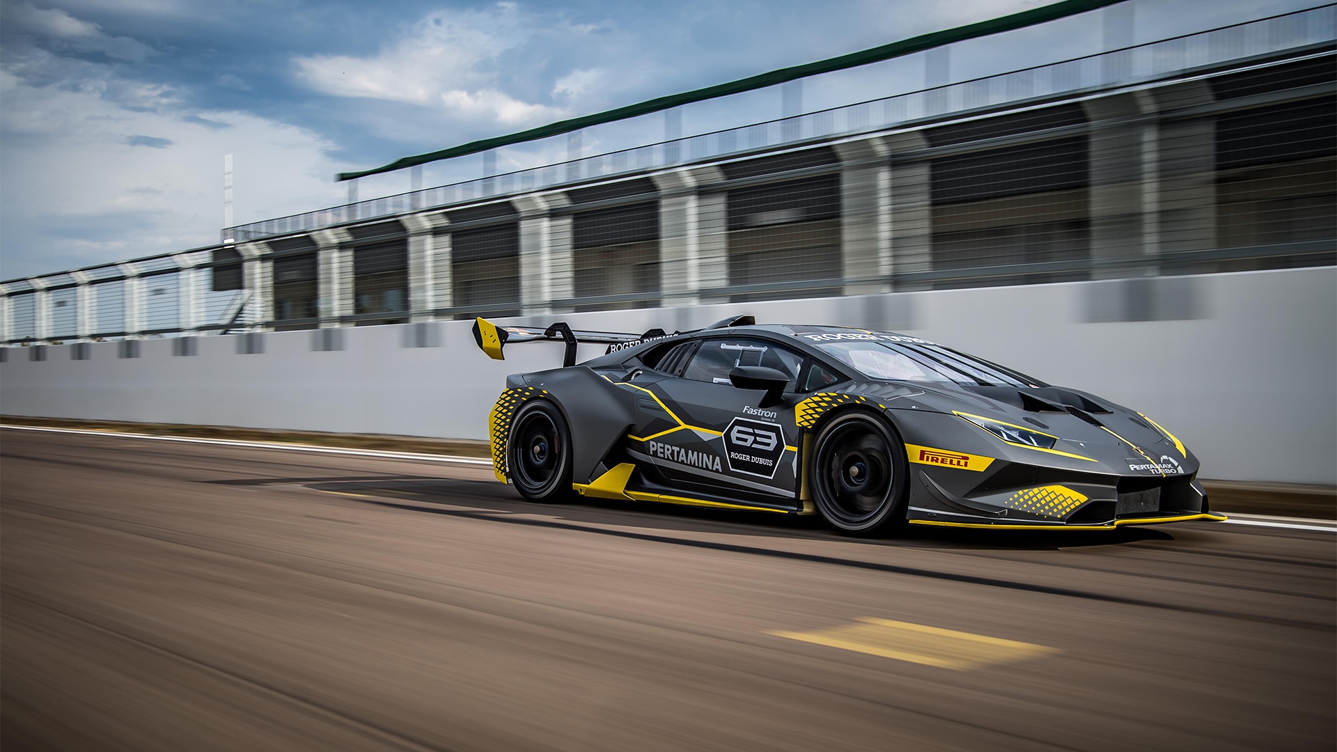 Lamborghini Huracan Super Trofeo Evo 2018 Front Wallpapers