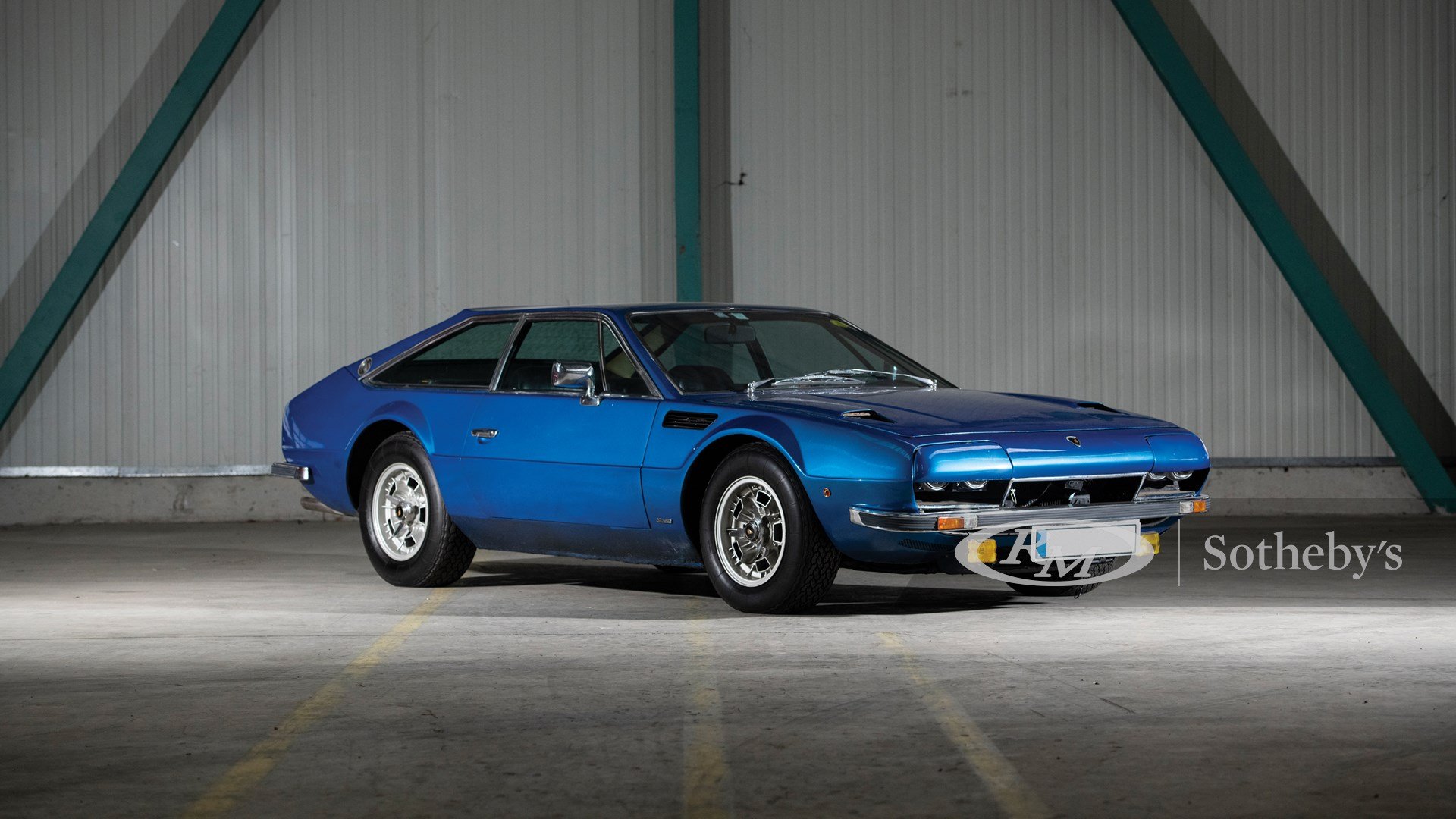 Lamborghini Jarama Wallpapers