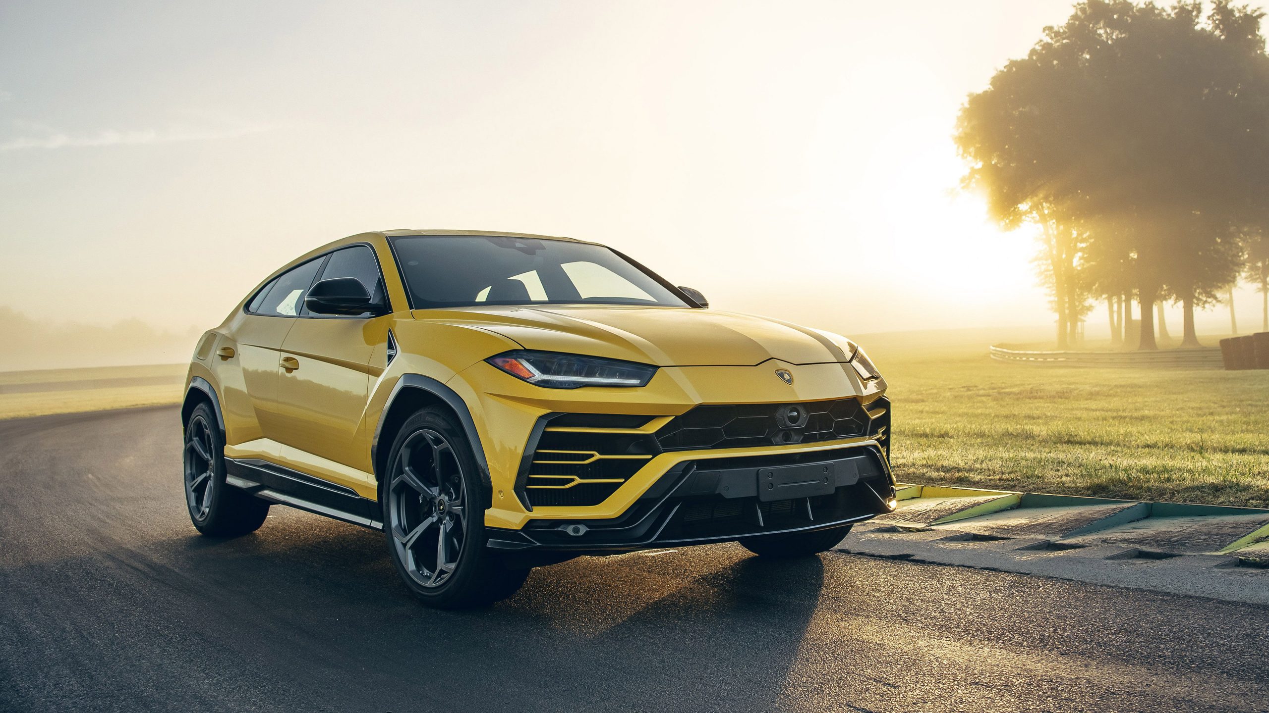 Lamborghini Urus Wallpapers