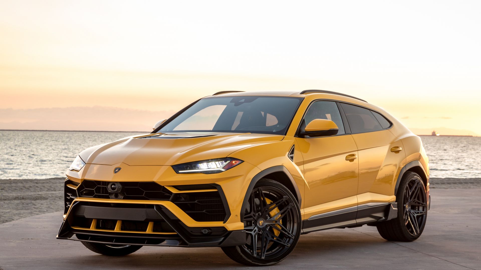 Lamborghini Urus Wallpapers