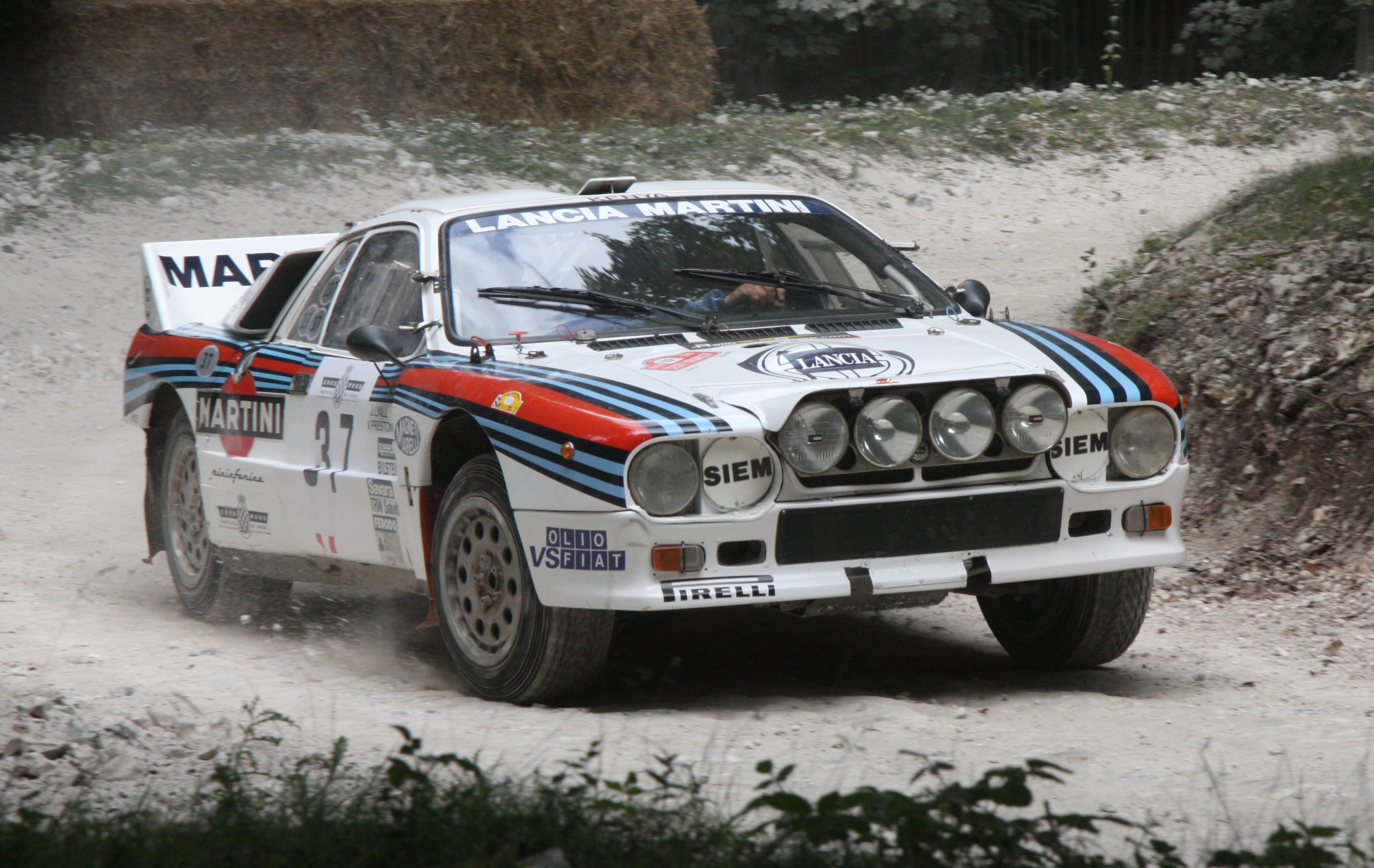 Lancia Beta Wallpapers