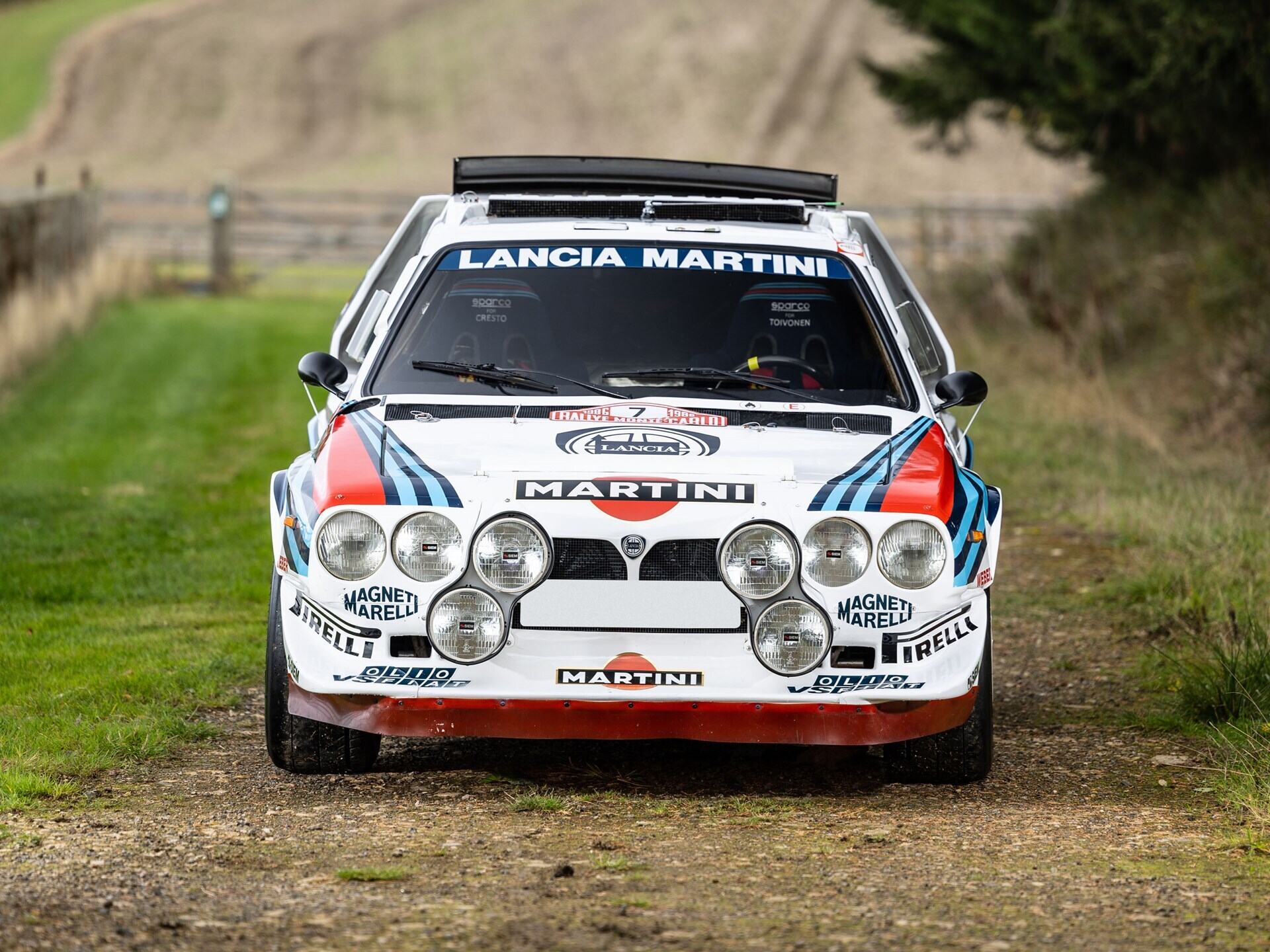 Lancia Delta S4 Wallpapers