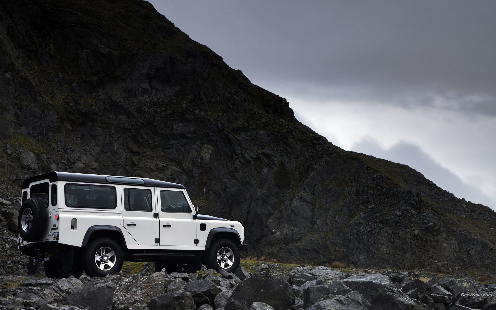 Land Rover Dc100 Wallpapers