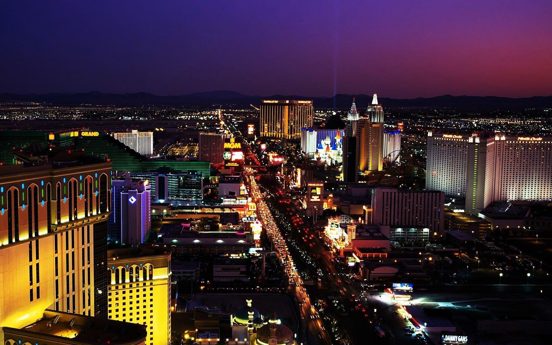 Las Vegas Hd @ Night Wallpapers