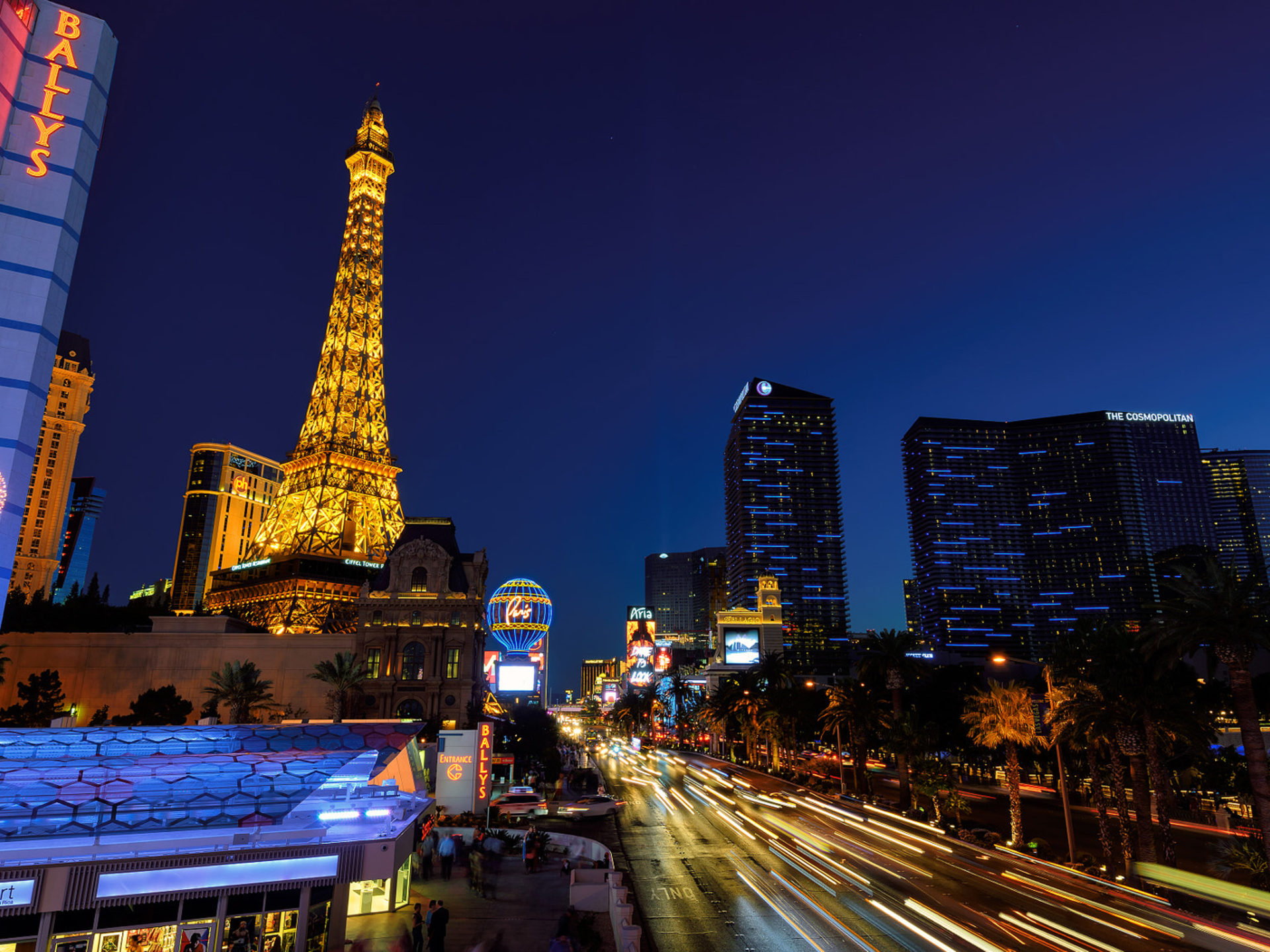 Las Vegas Hd @ Night Wallpapers