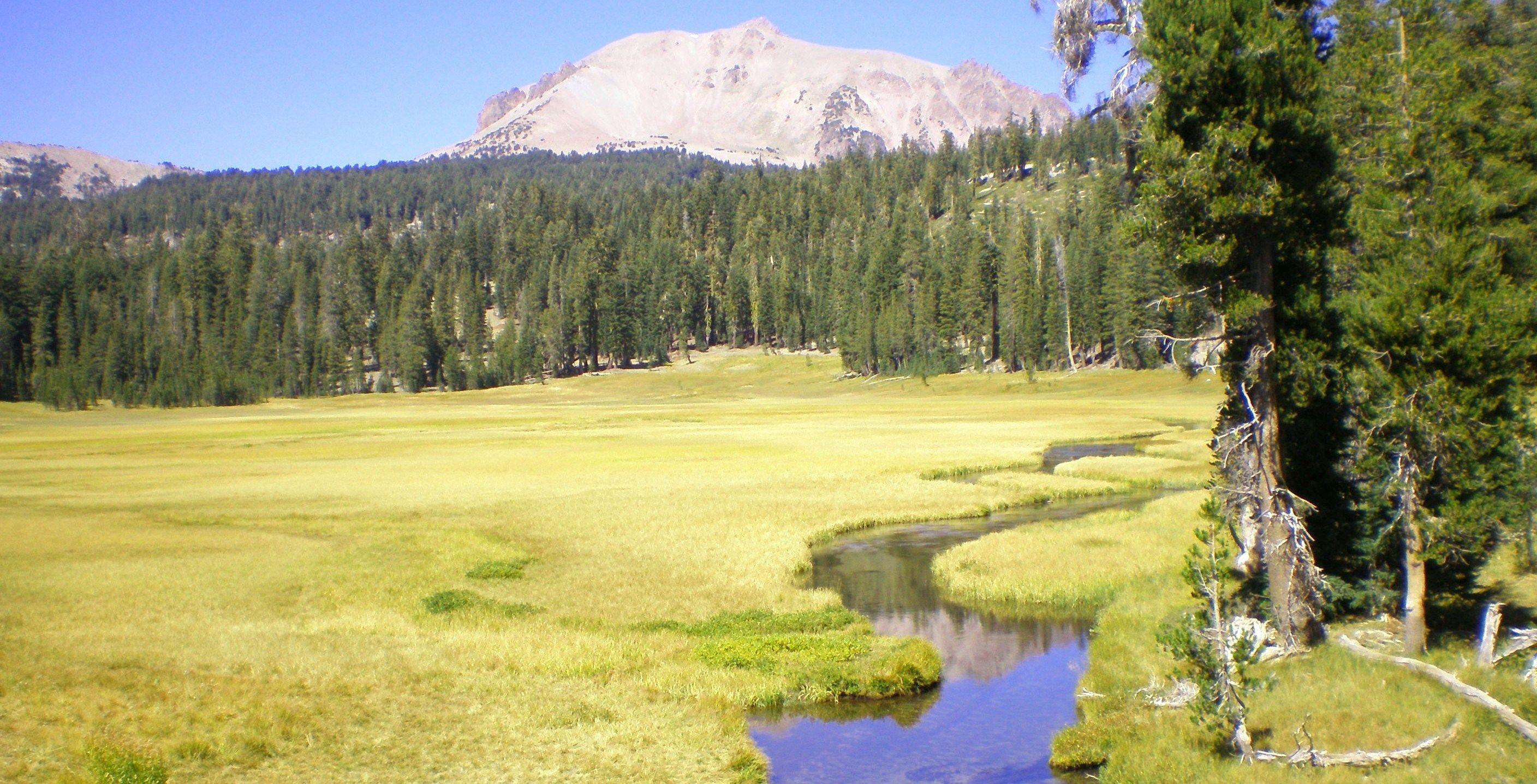 Lassen Volcanic National Park Wallpapers