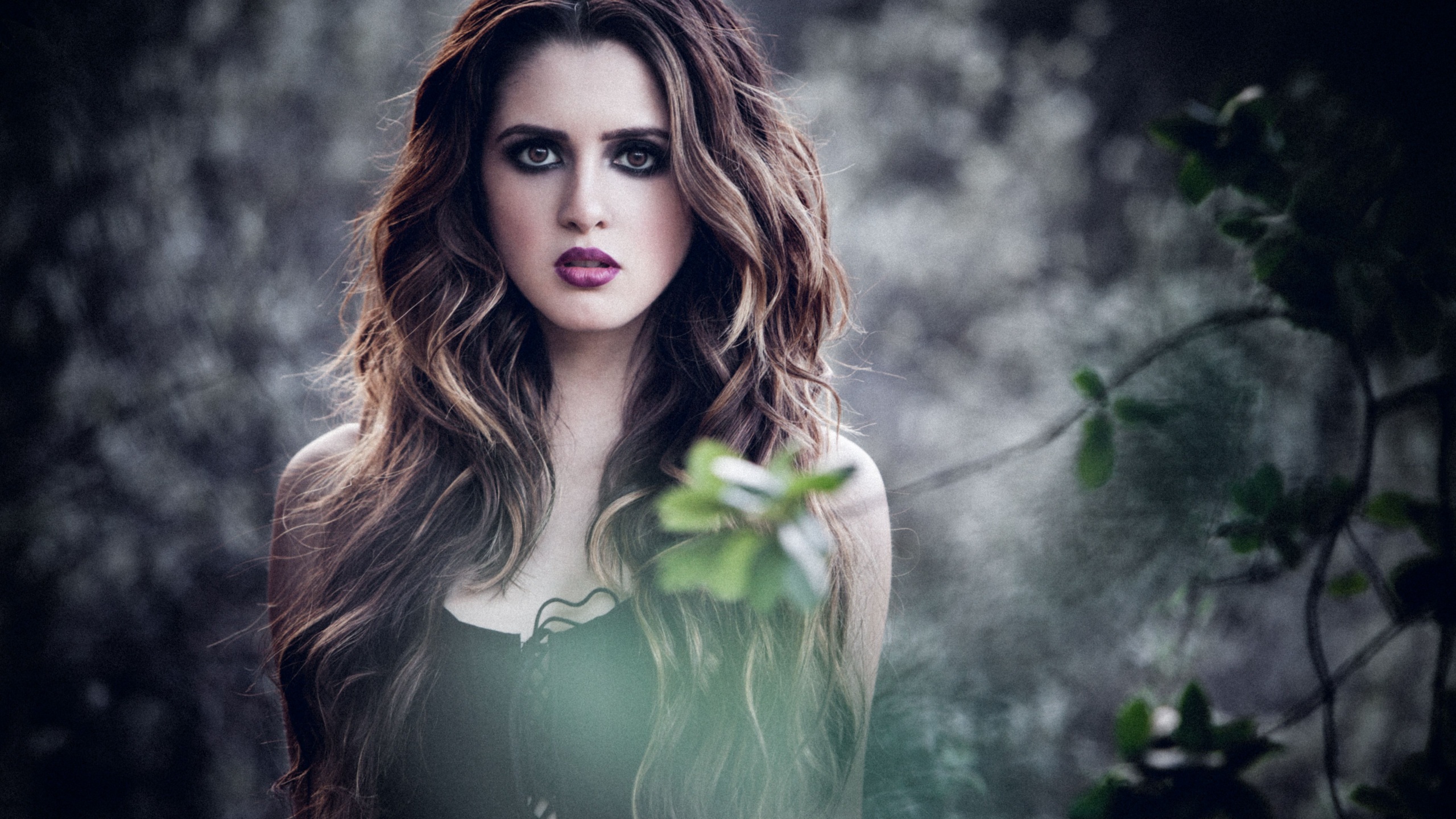 Laura Marano 4K 2020 Wallpapers