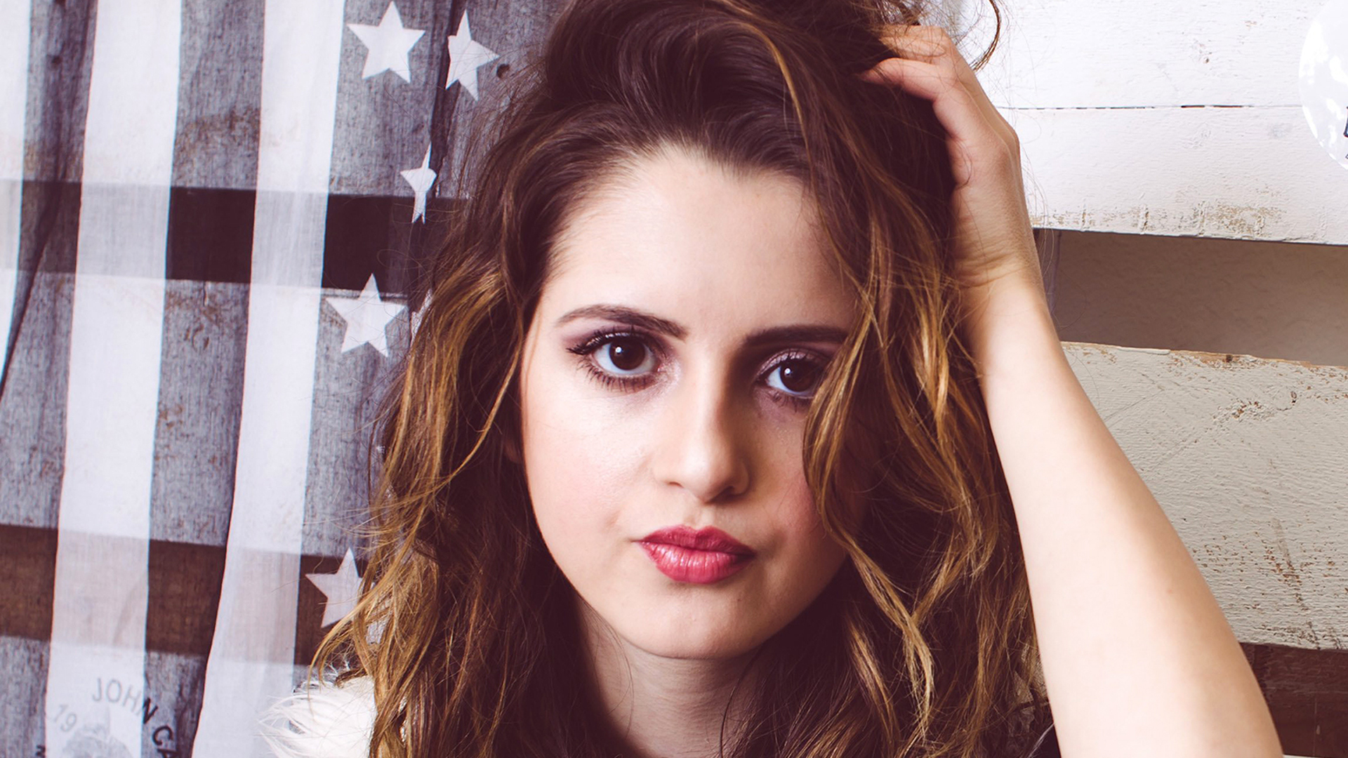 Laura Marano 4K 2020 Wallpapers