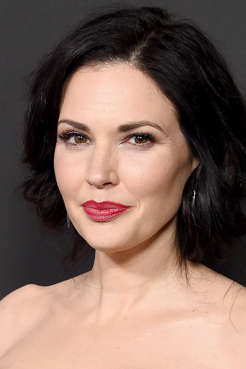 Laura Mennell Wallpapers