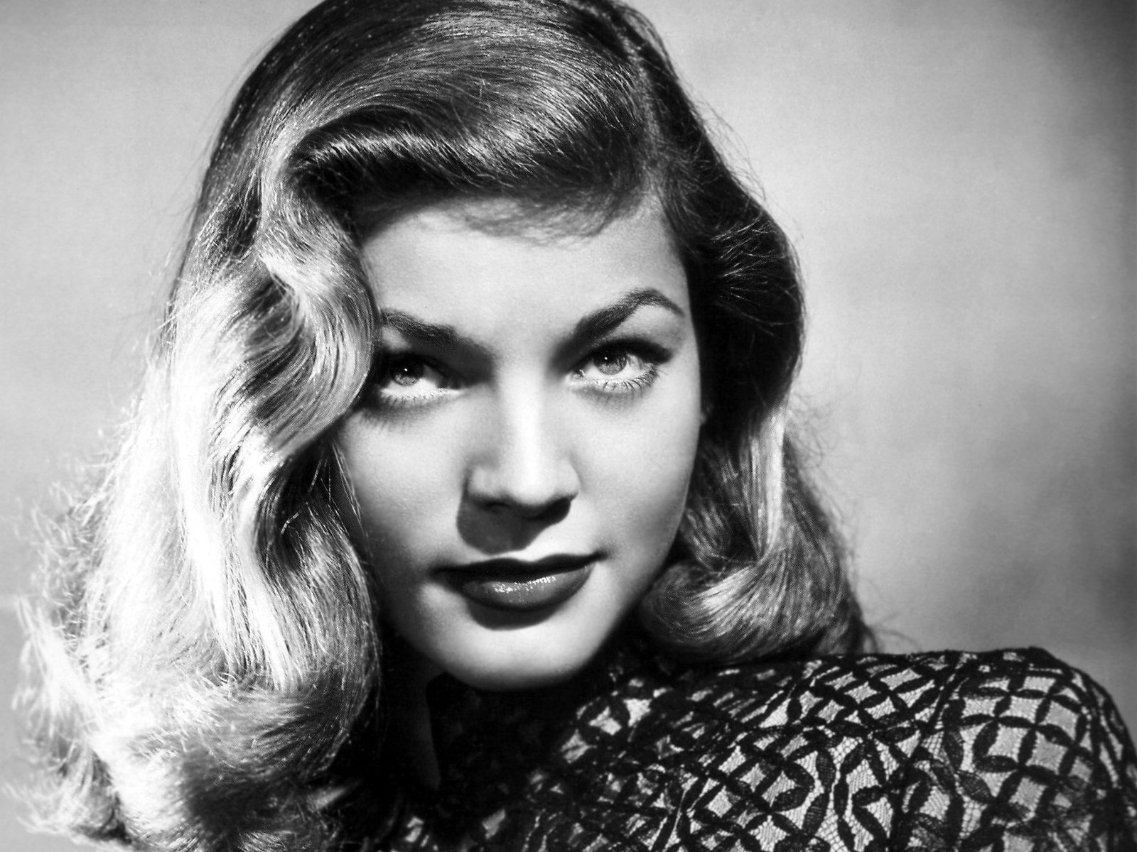 Lauren Bacall Wallpapers