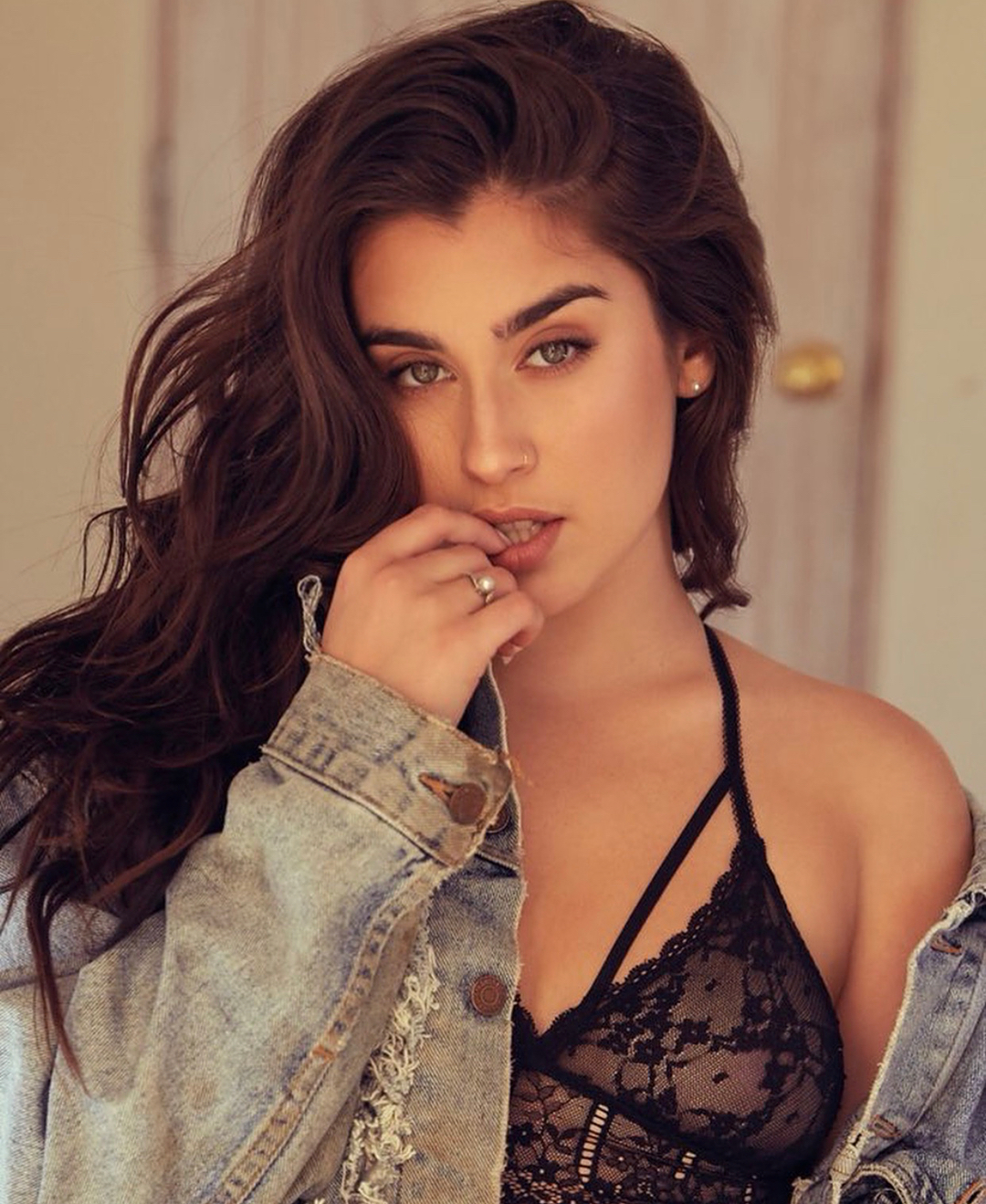 Lauren Jauregui 2018 Wallpapers