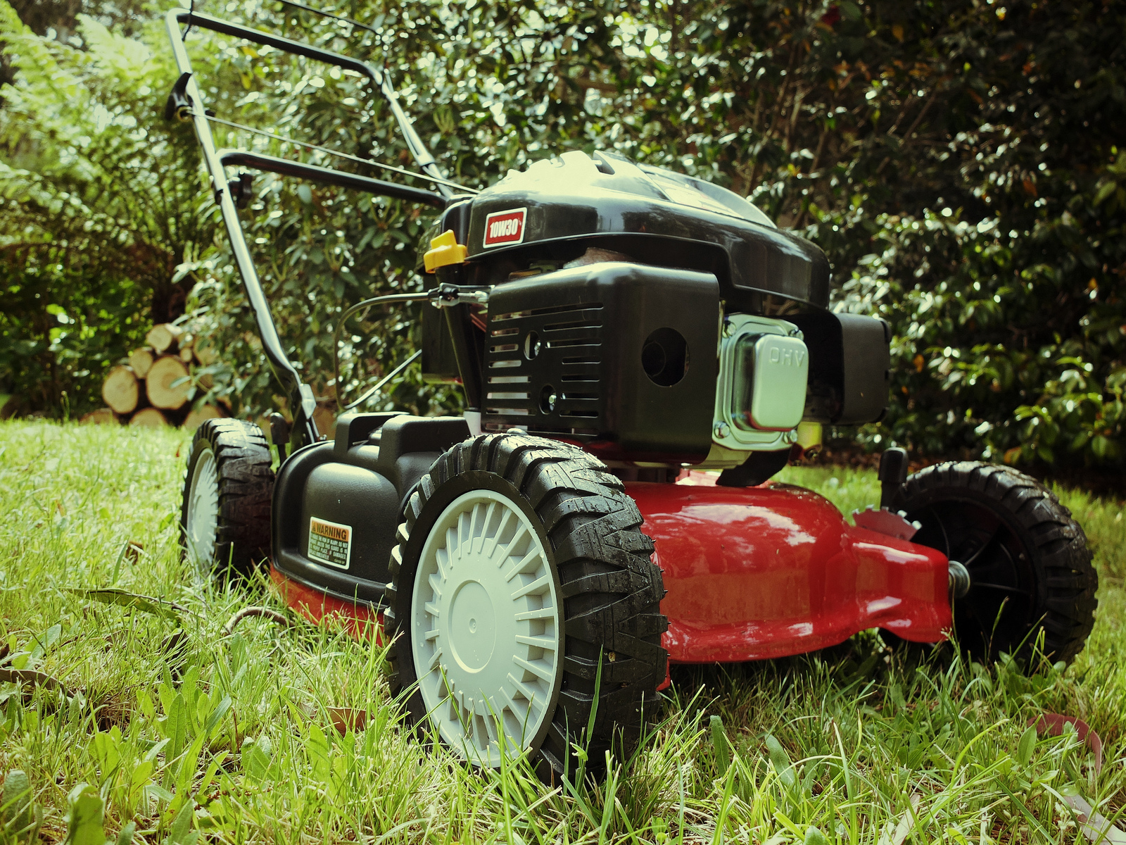 Lawn Mower Wallpapers