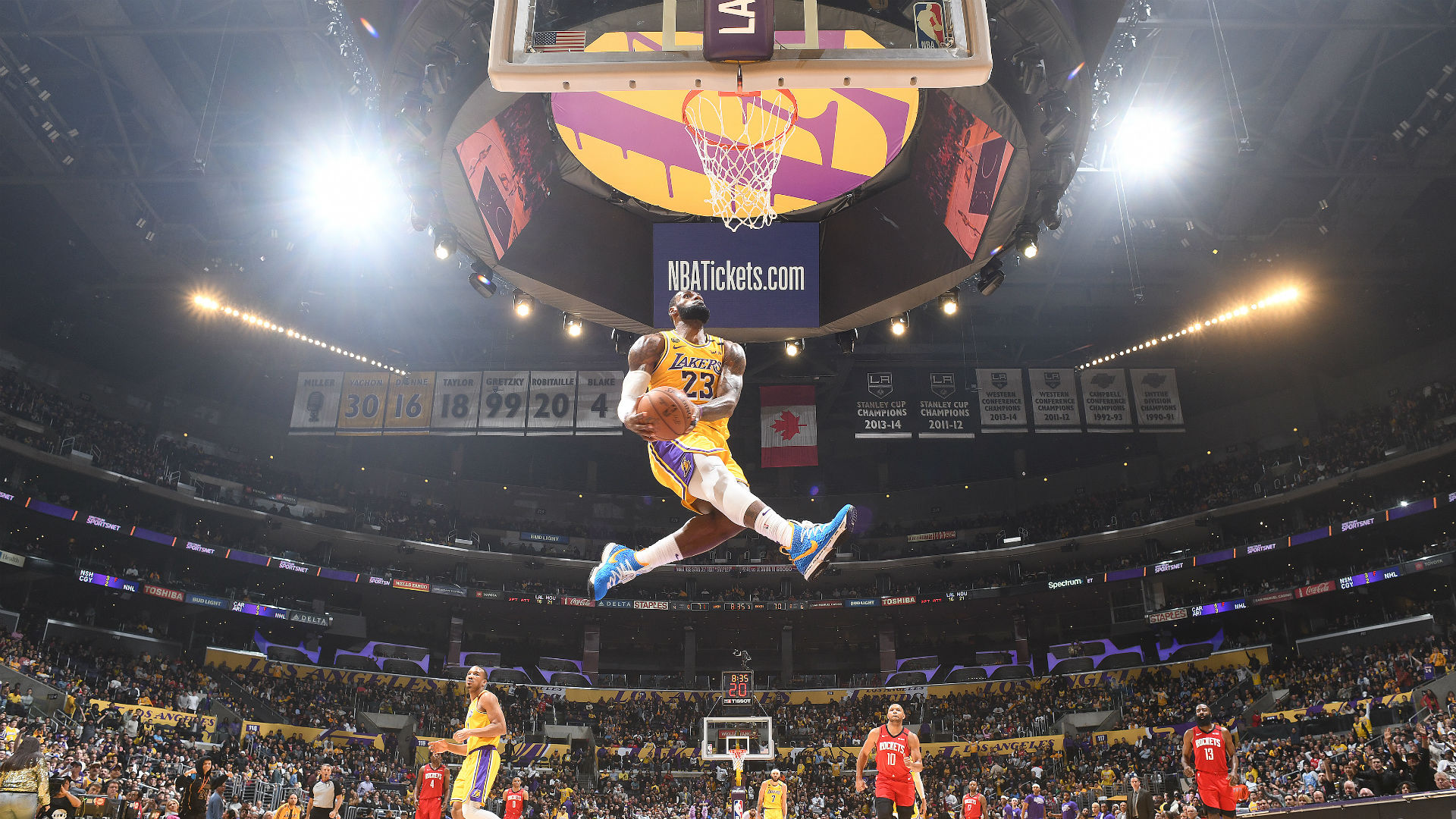 Lebron James Dunking Wallpapers