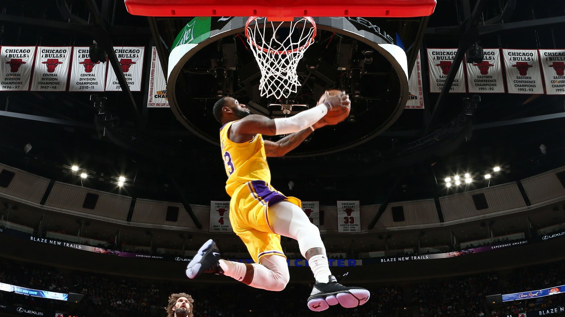 Lebron James Dunking Wallpapers