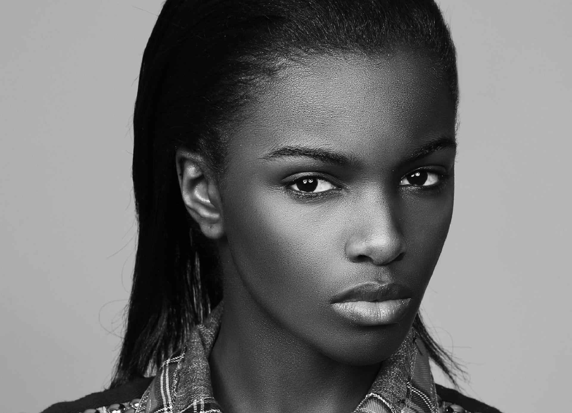 Leomie Anderson Wallpapers