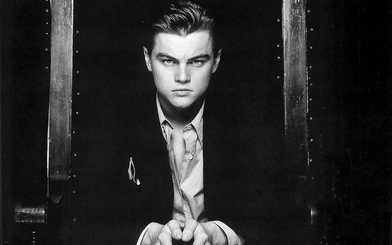 Leonardo Dicaprio Monochrome Wallpapers