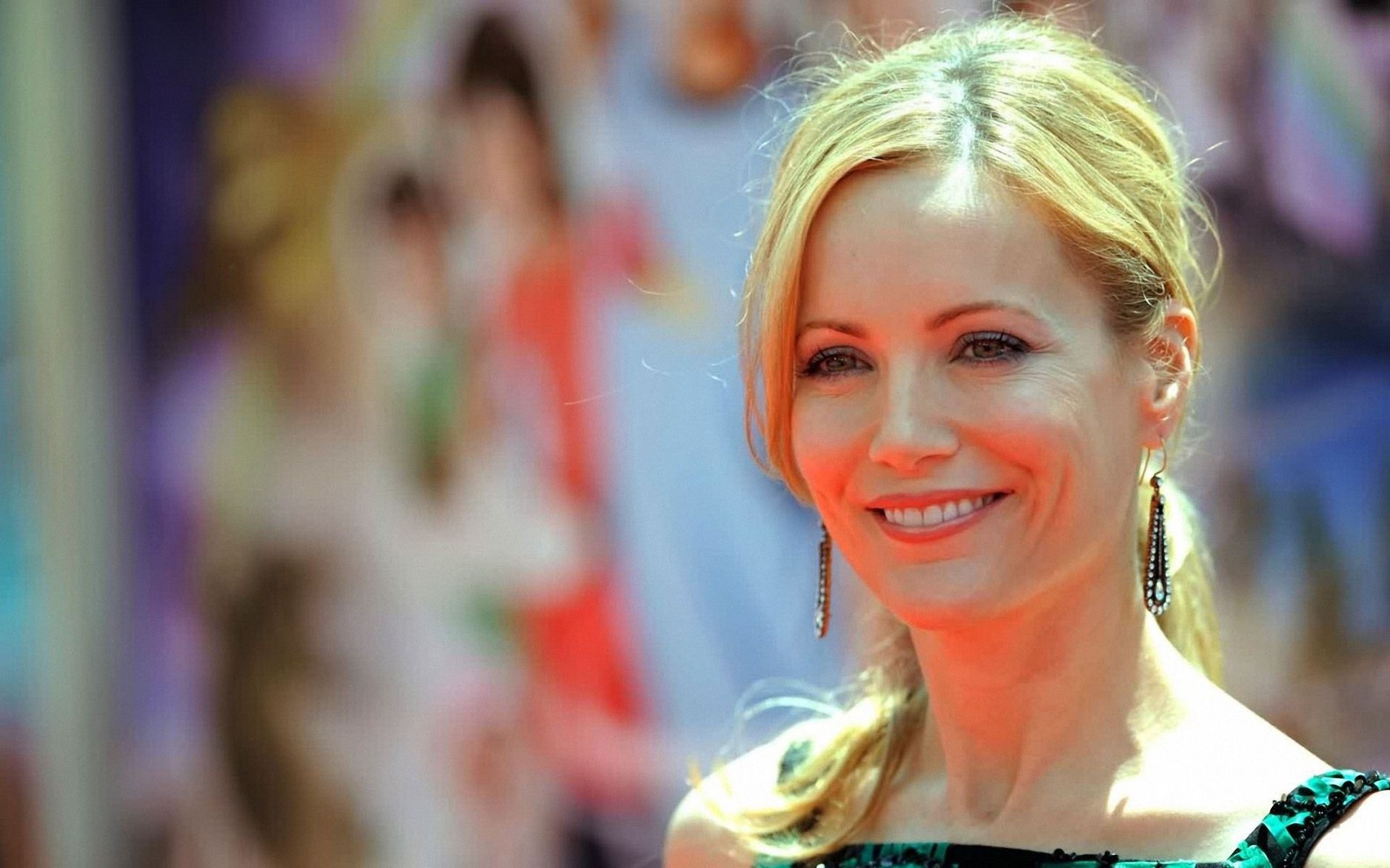 Leslie Mann Pic Wallpapers