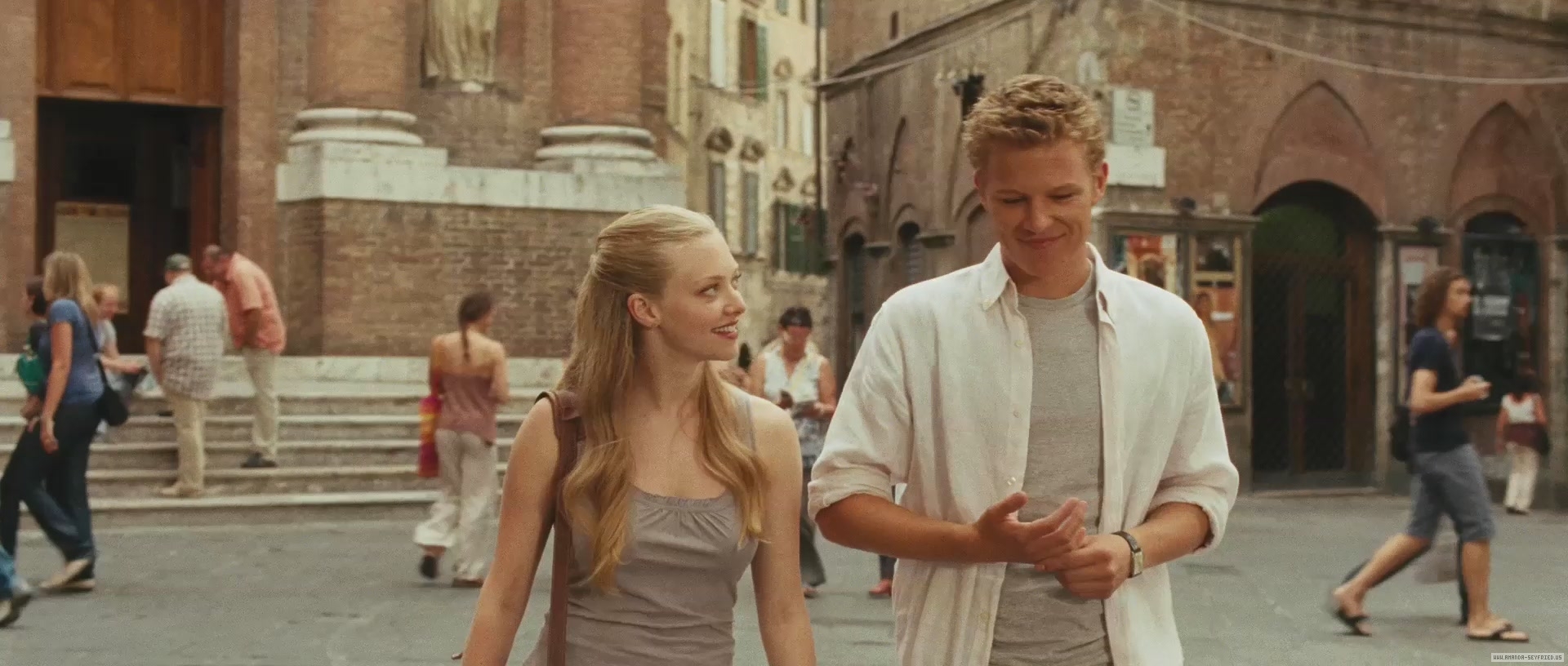 Letters To Juliet Wallpapers