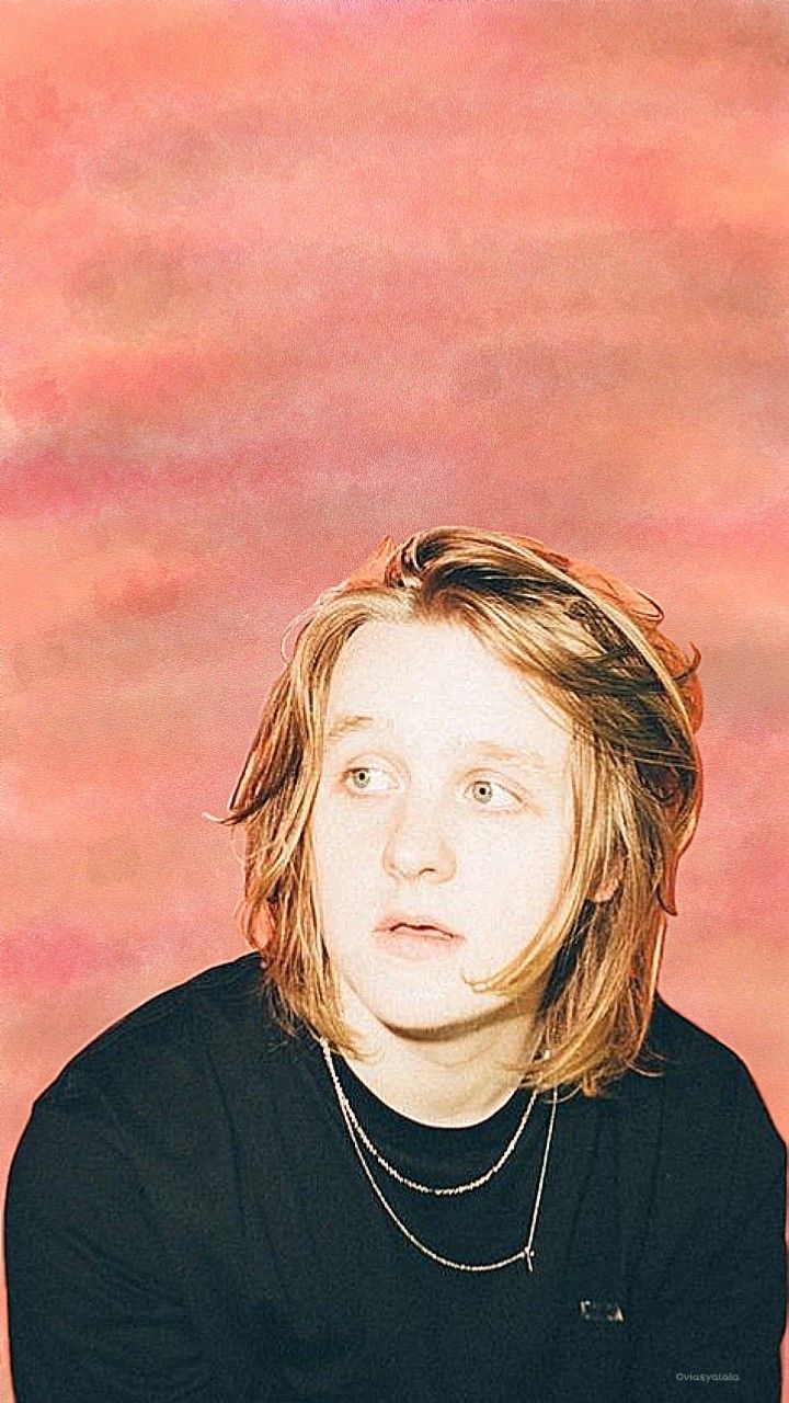 Lewis Capaldi Wallpapers