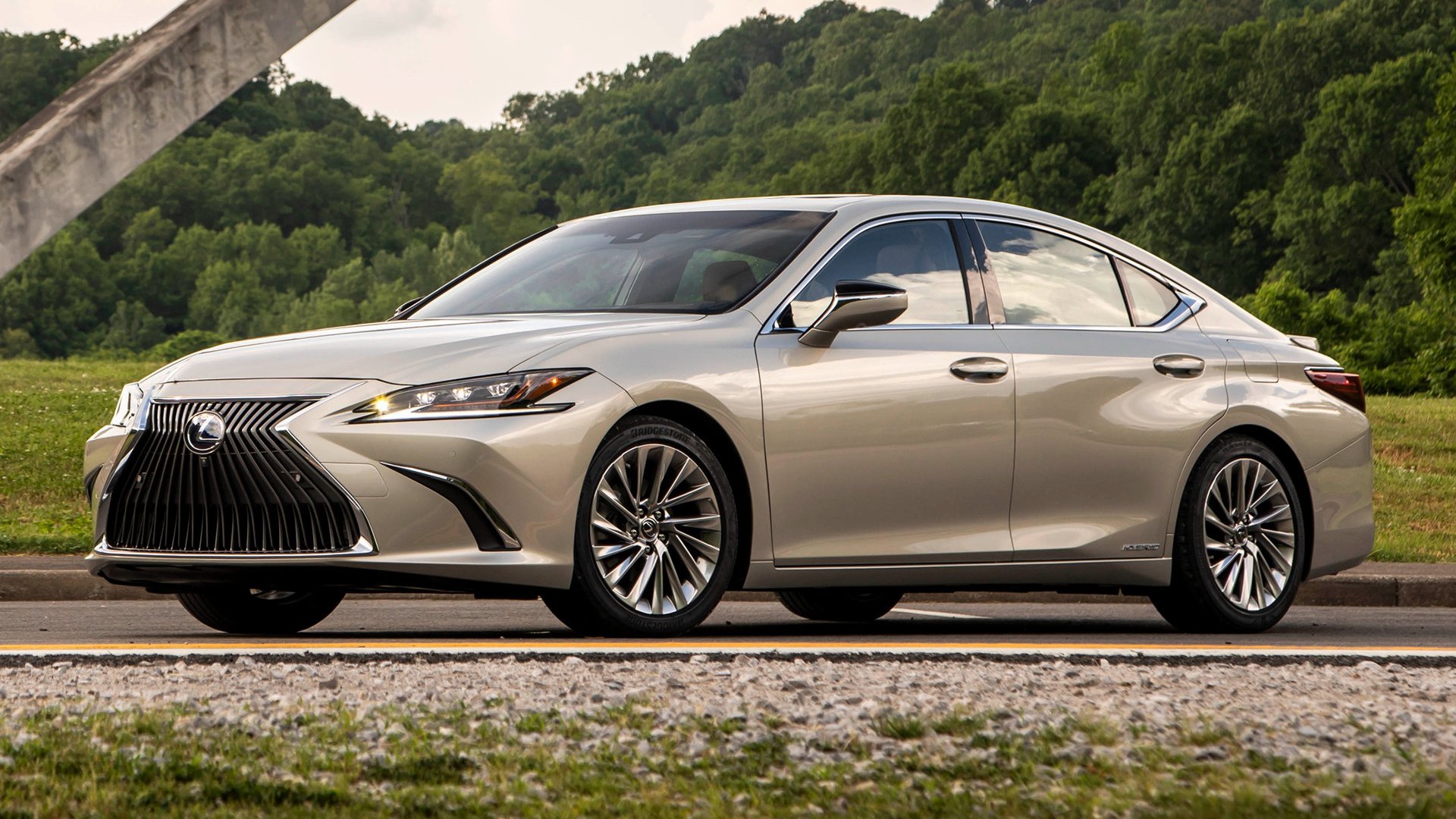 Lexus Es 300H Wallpapers