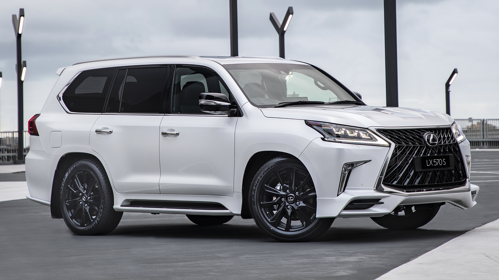 Lexus Lx 570S Wallpapers