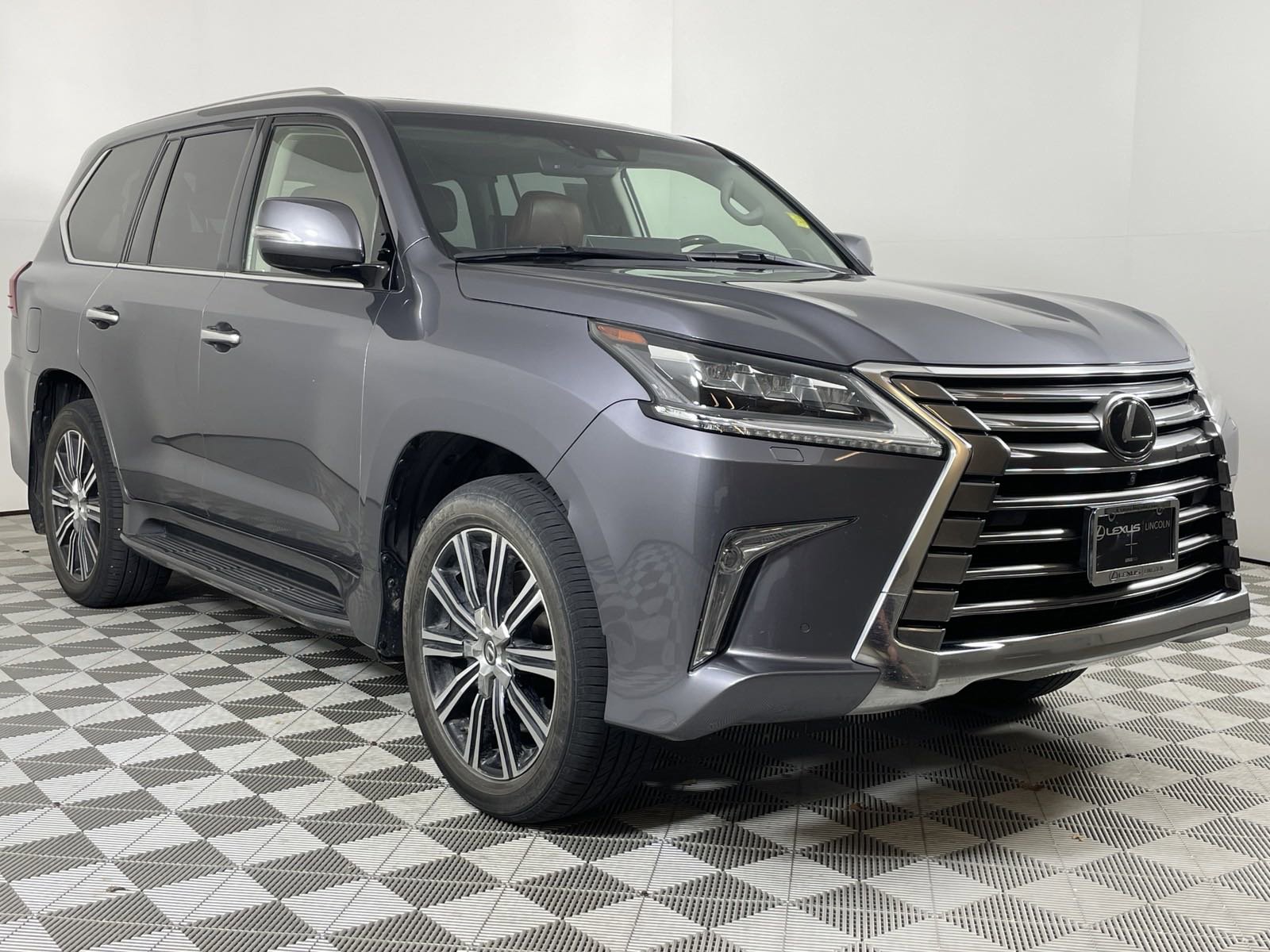 Lexus Lx 570S Wallpapers