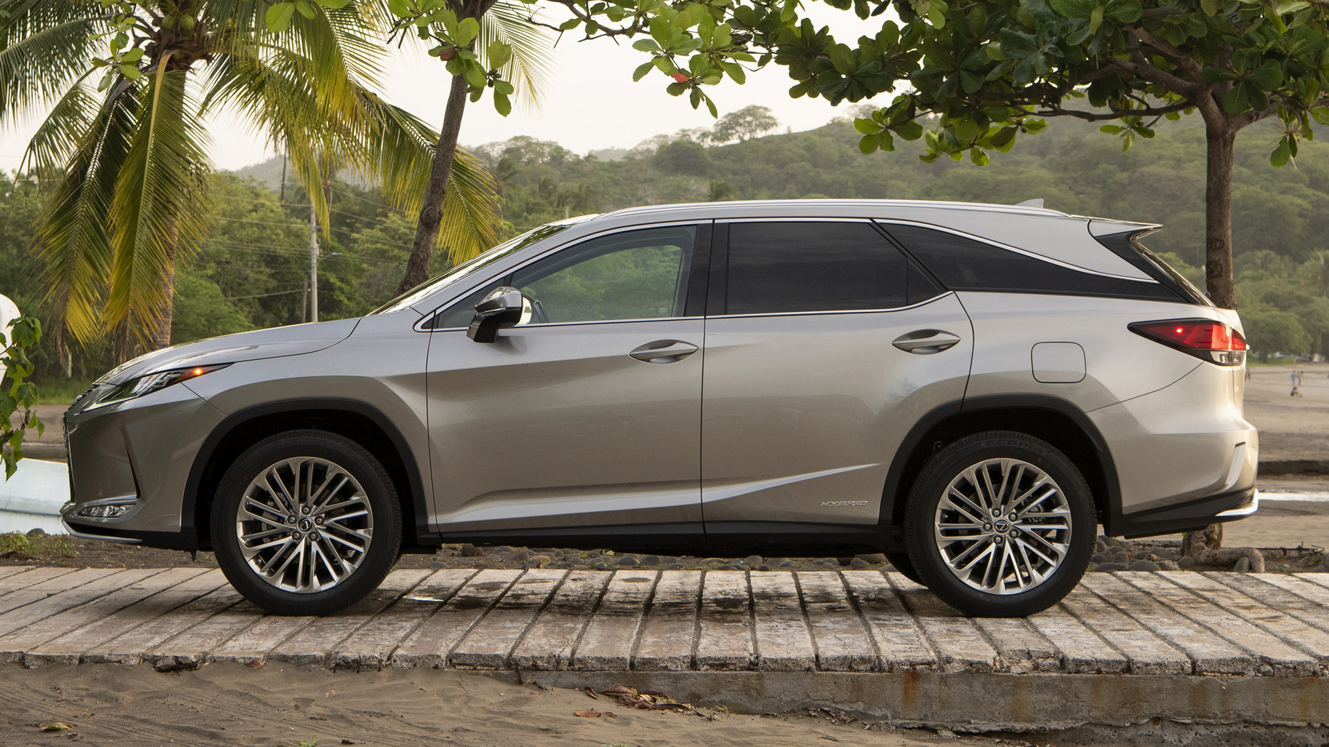 Lexus Rx 450Hl Wallpapers