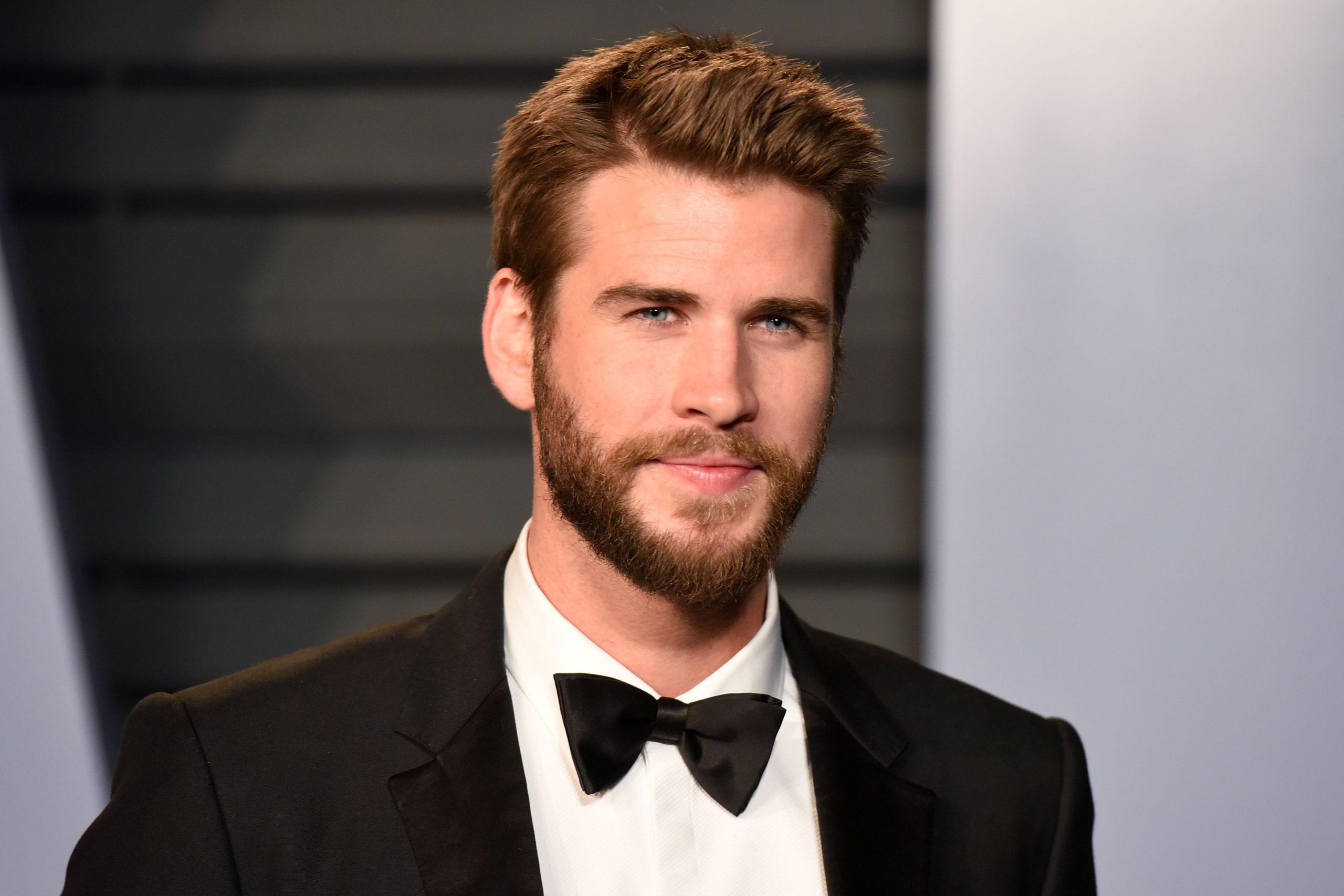 Liam Hemsworth Wallpapers