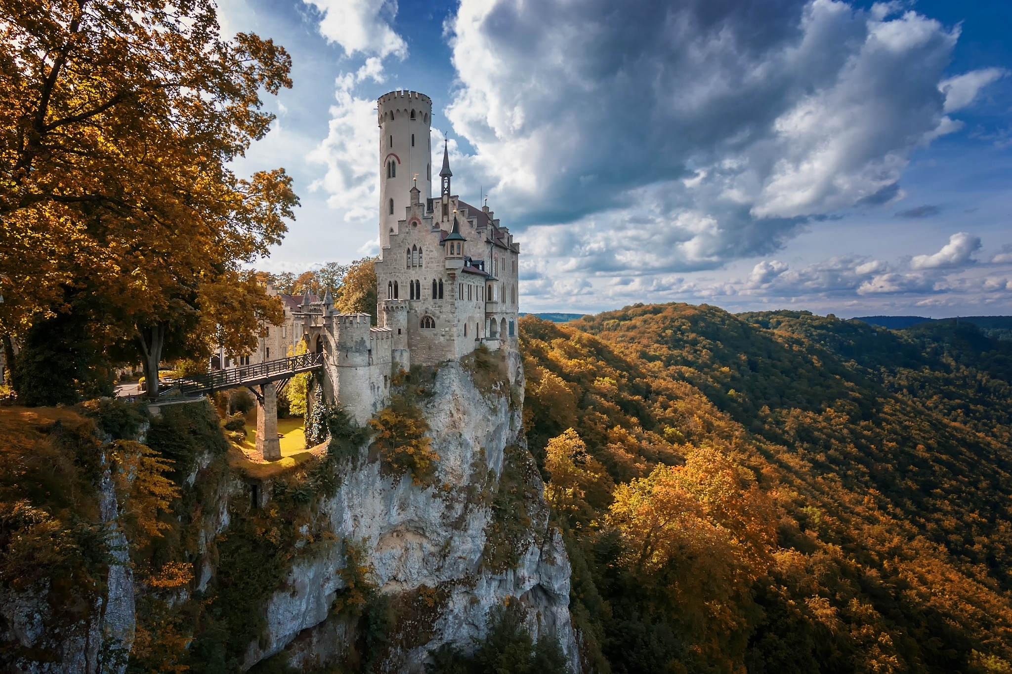 Lichtenstein Castle (Wurttemberg) Wallpapers