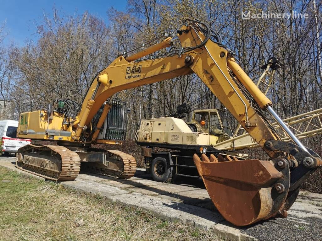 Liebherr 944 Excavator Wallpapers