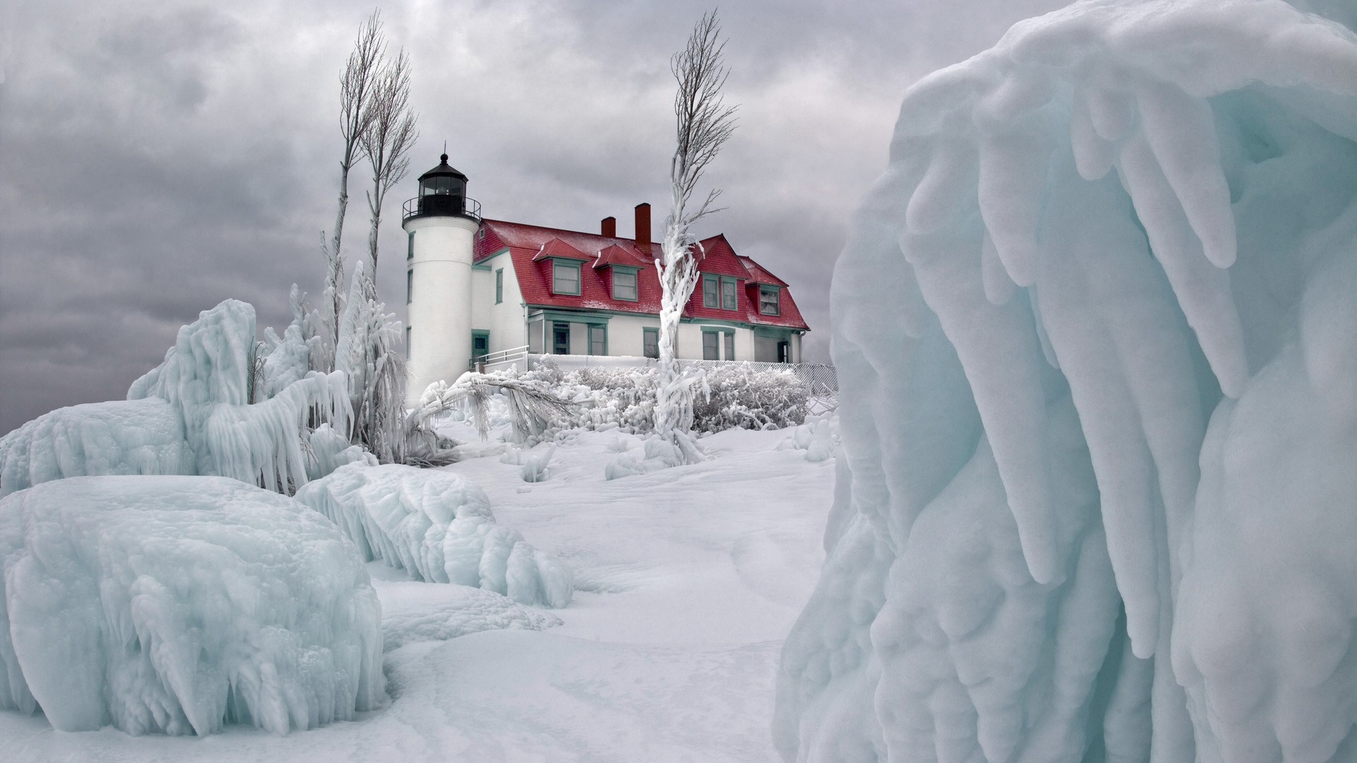 Lighthouse In Snow Wallpapers