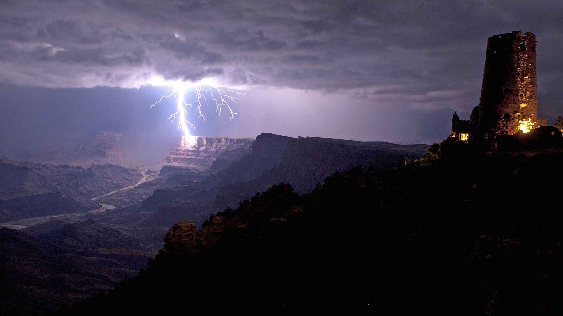 Lightning Desert Wallpapers