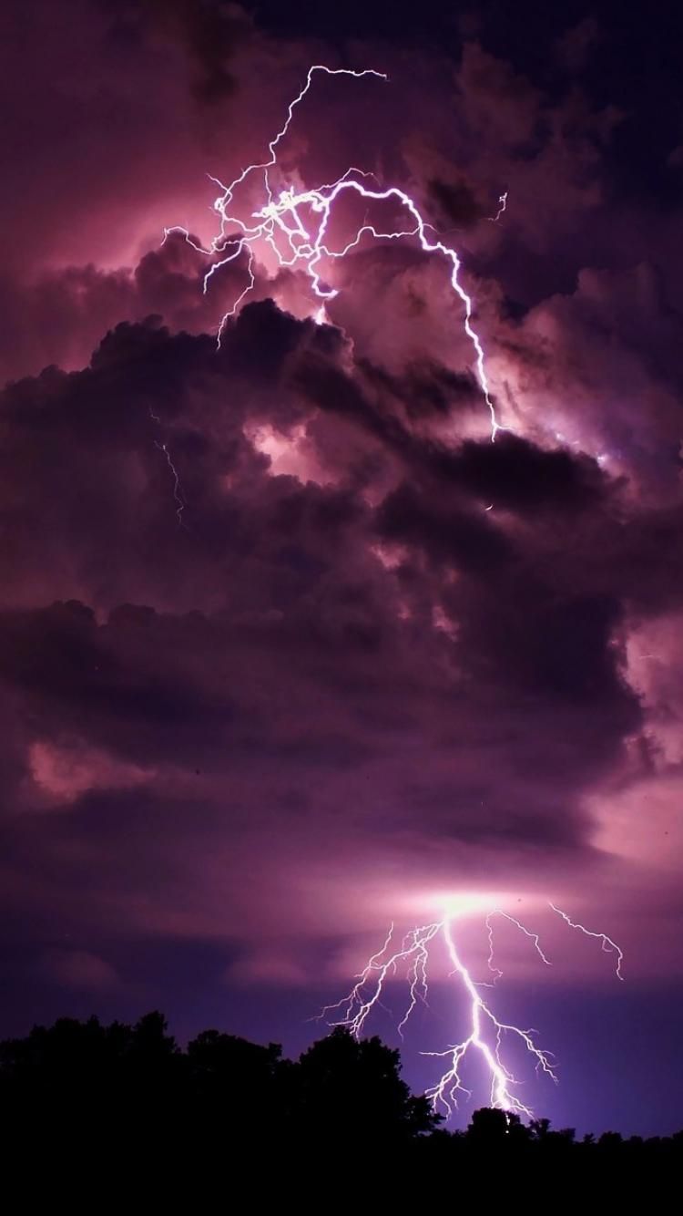 Lightning Iphone Hd Wallpapers