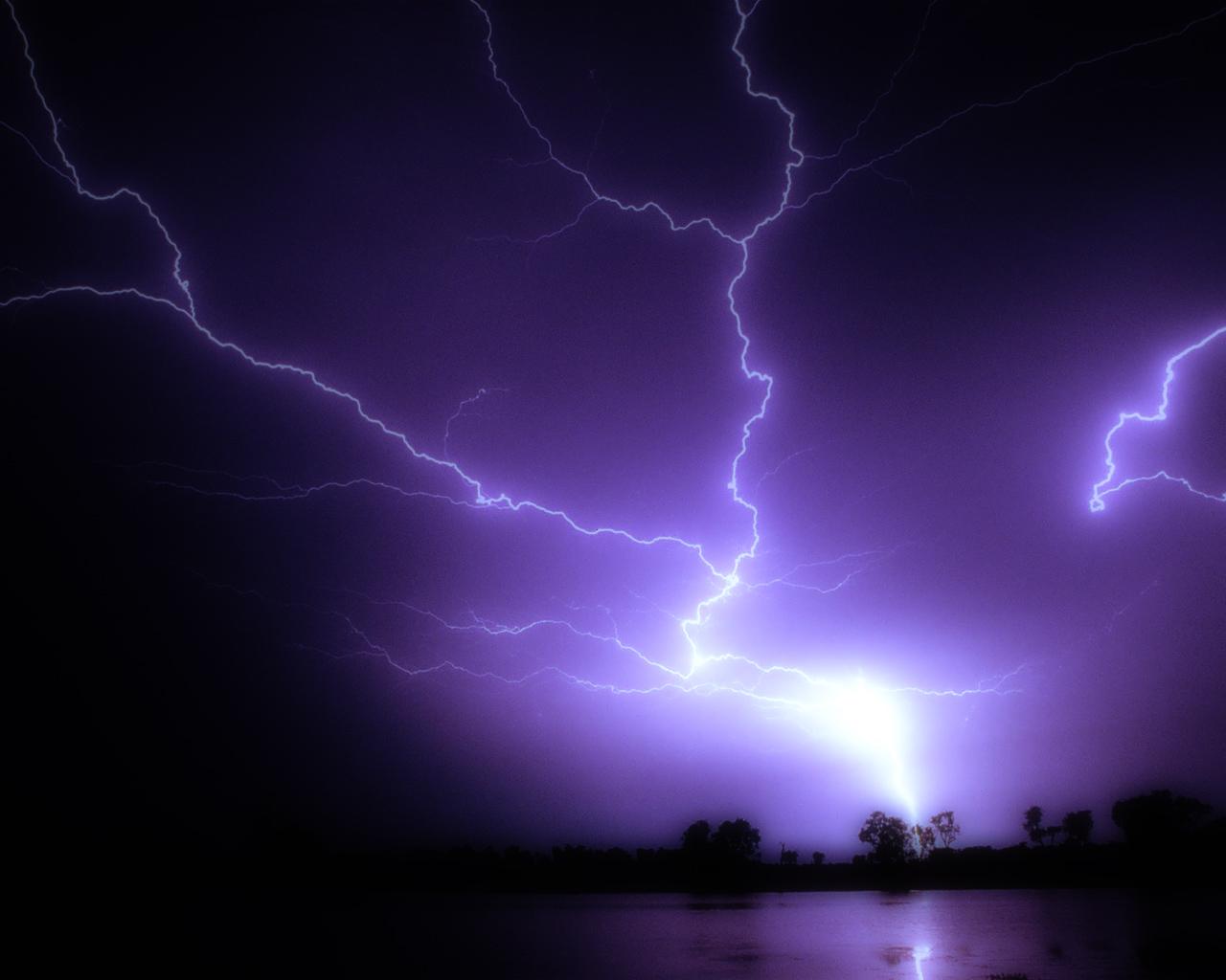 Lightning Wallpapers