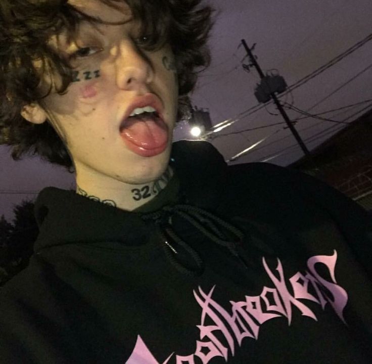 Lil Xan Iphone Wallpapers