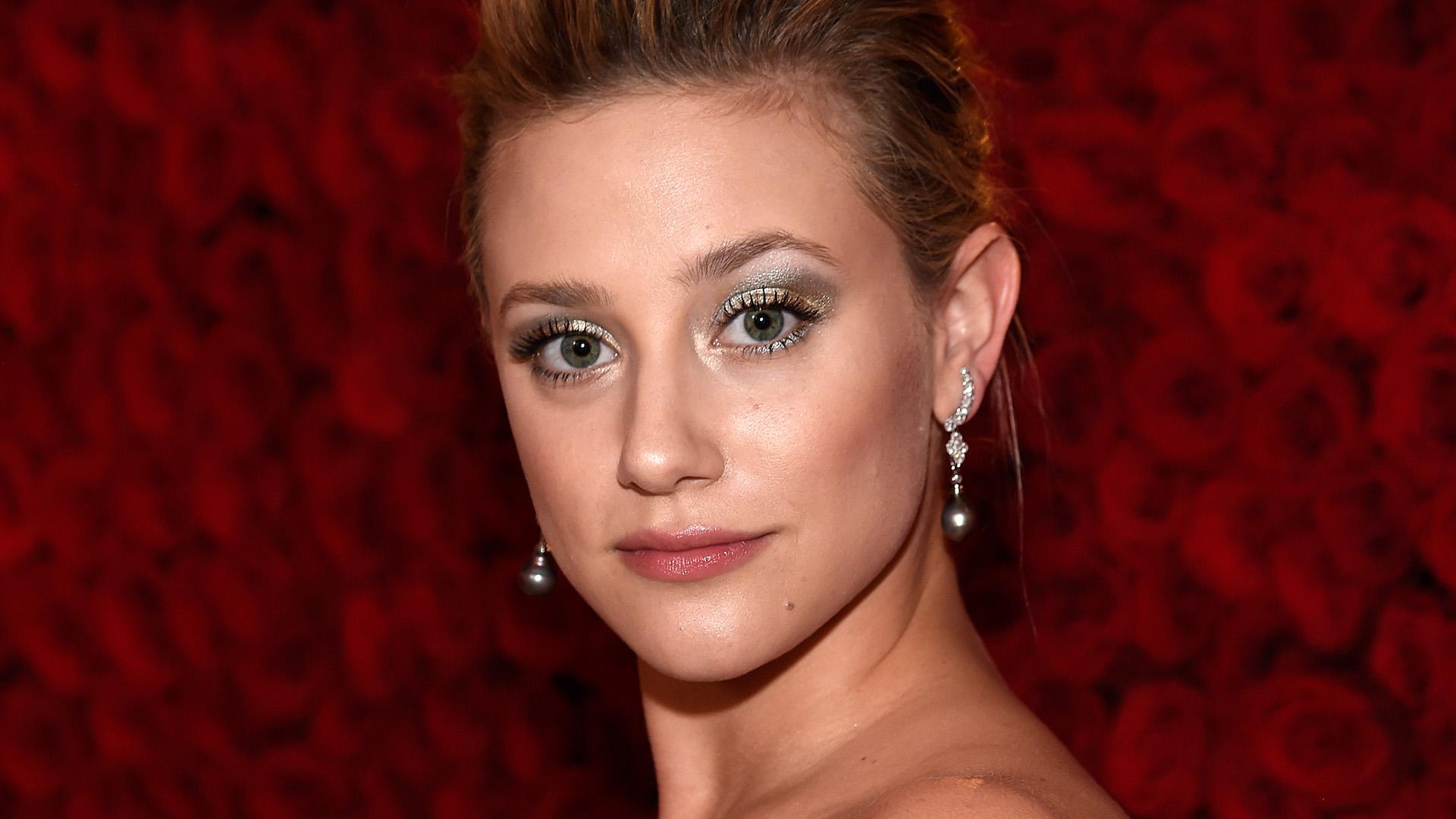 Lili Reinhart Green Eyes Wallpapers