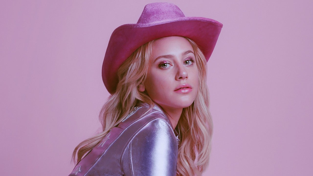 Lili Reinhart The Breakup Collection 2018 Wallpapers