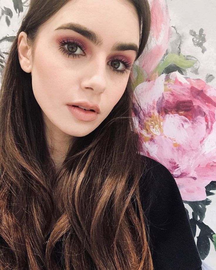 Lily Collins 2019 Wallpapers