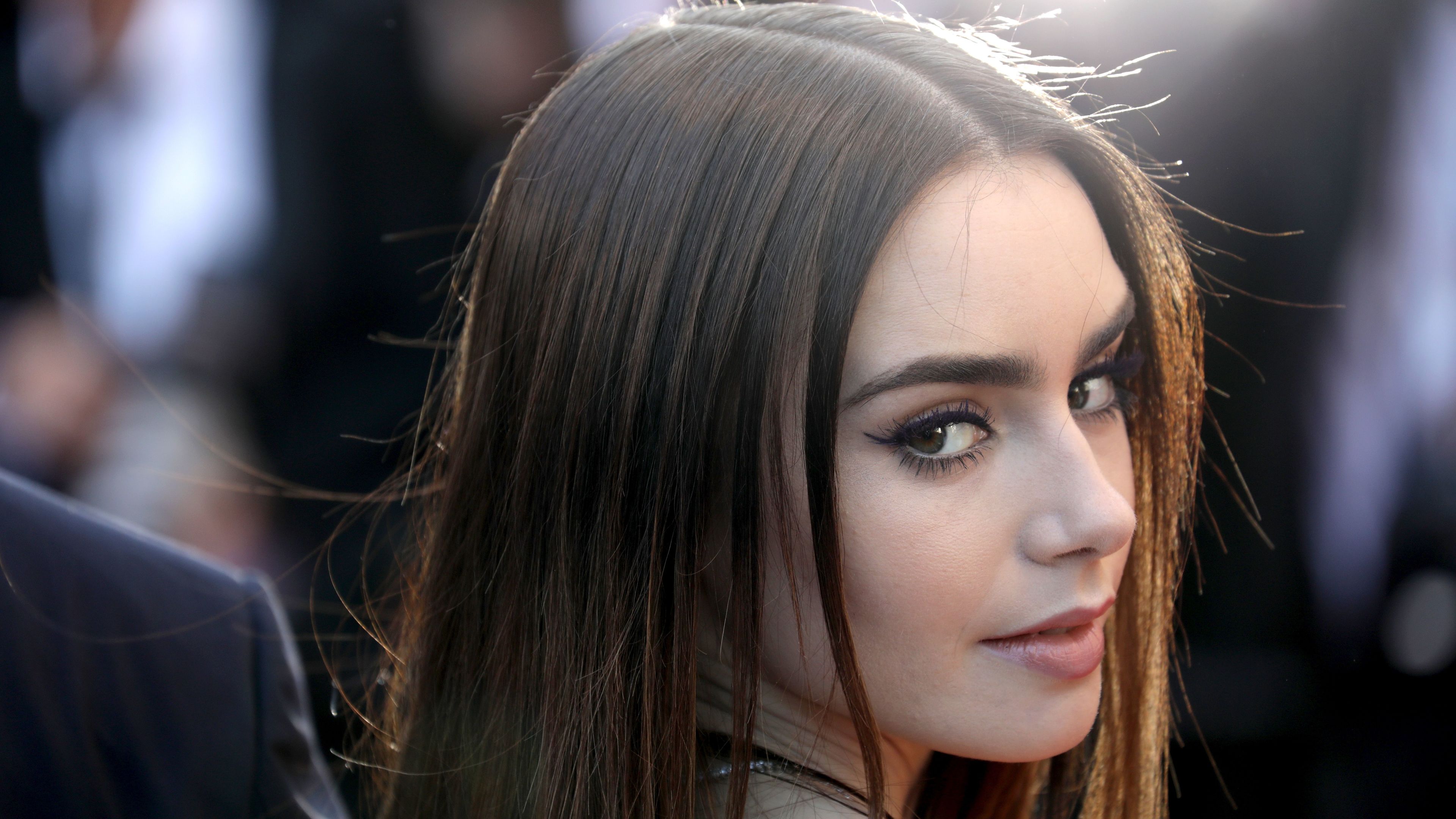 Lily Collins 2019 Wallpapers