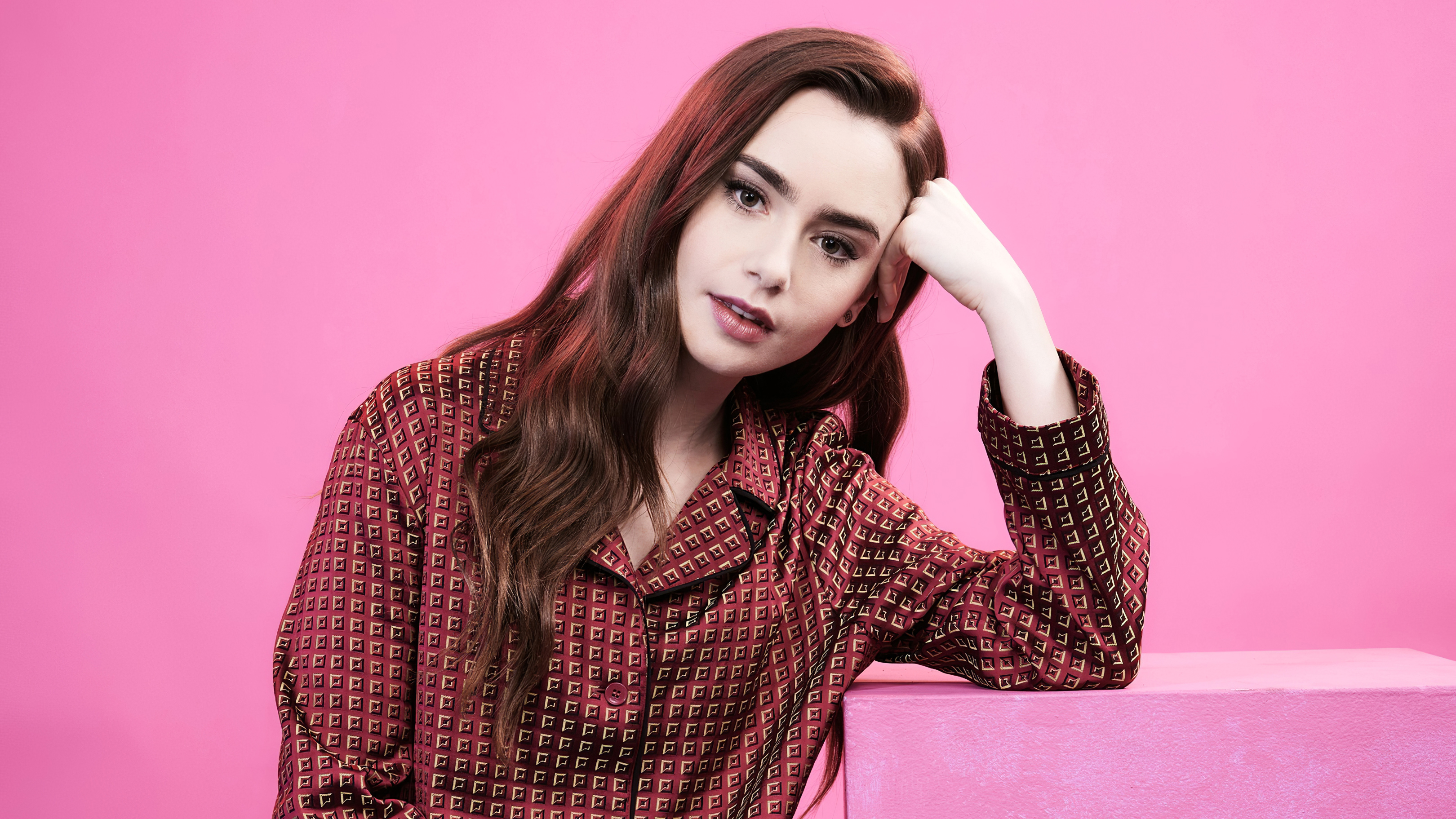 Lily Collins 2020 Wallpapers