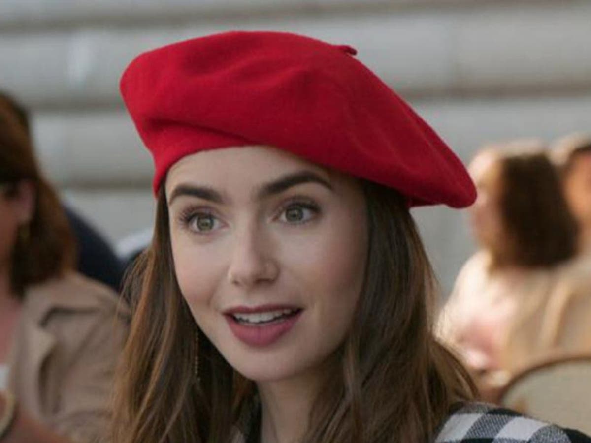 Lily Collins From Emily In Paris 2020 Wallpapers