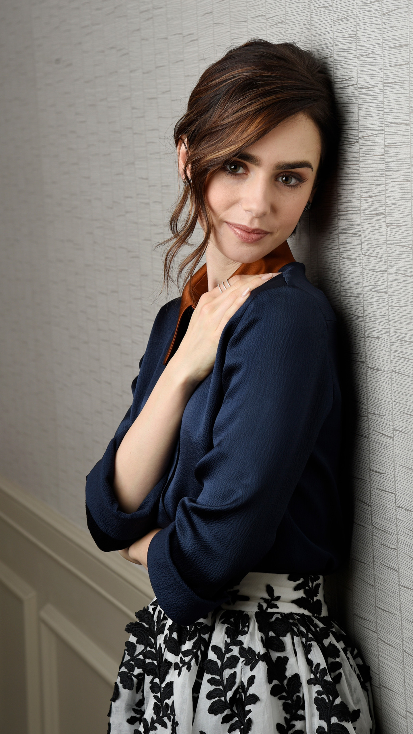 Lily Collins Gorgeous Wallpapers