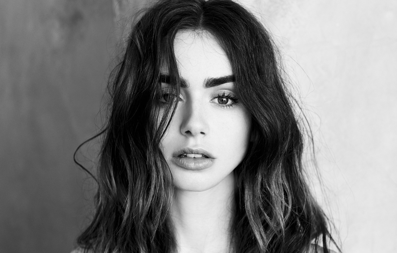 Lily Collins Wallpapers