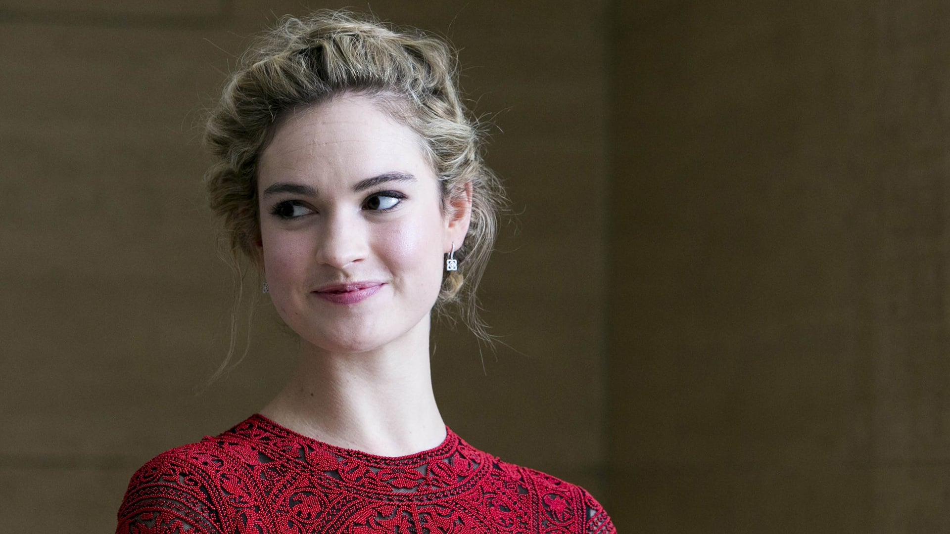 Lily James Smiling Wallpapers