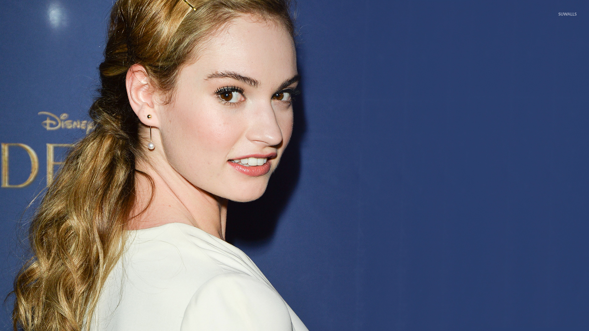 Lily James Wallpapers