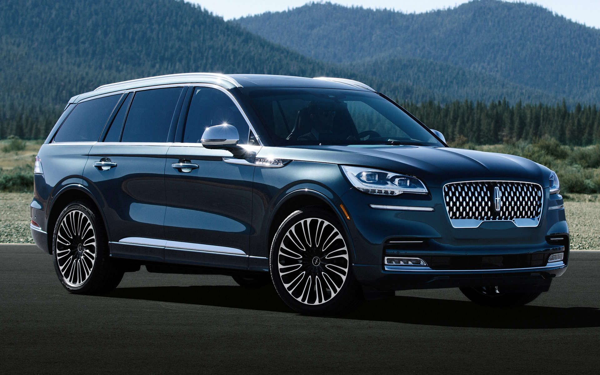 Lincoln Aviator Black Label Wallpapers