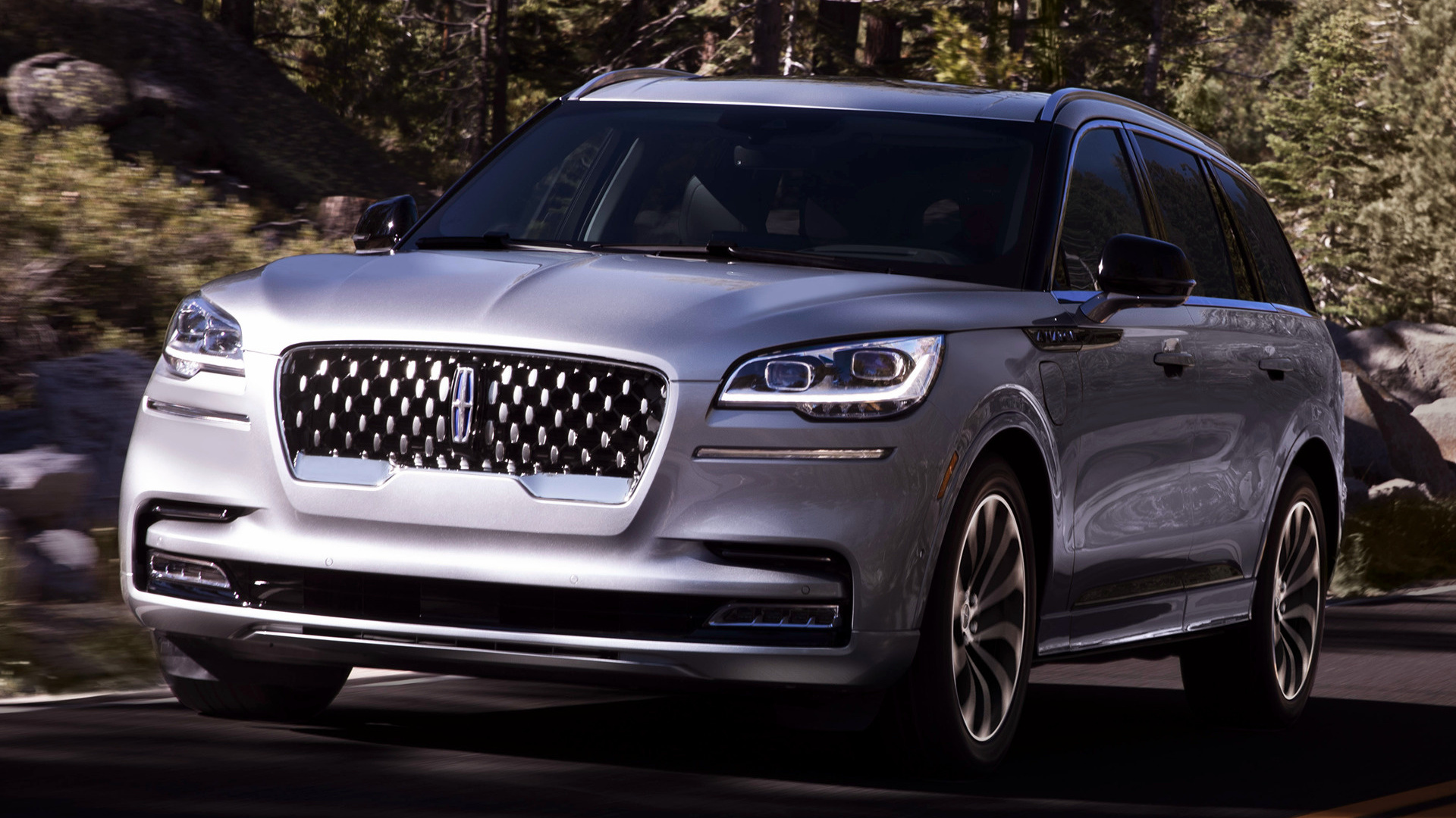 Lincoln Aviator Grand Touring Wallpapers