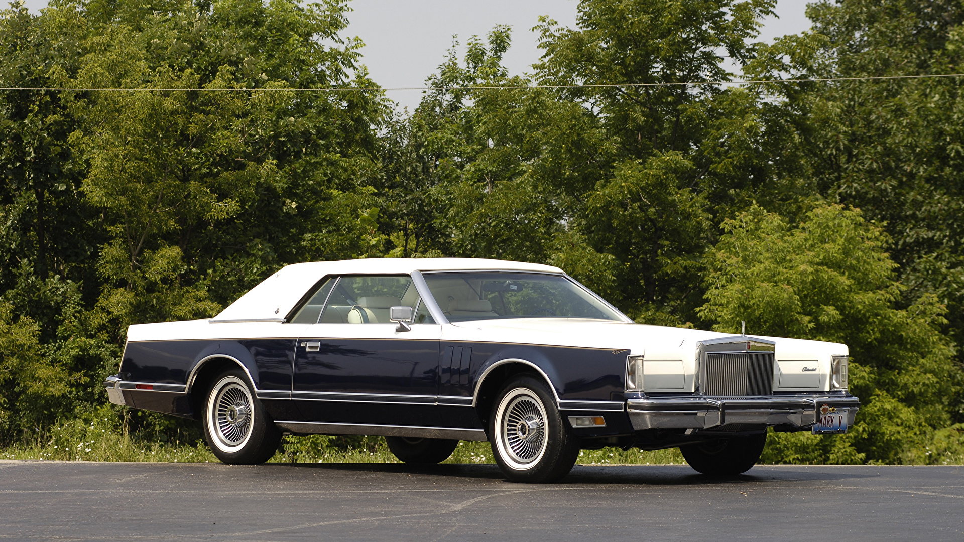 Lincoln Continental Mark V Wallpapers