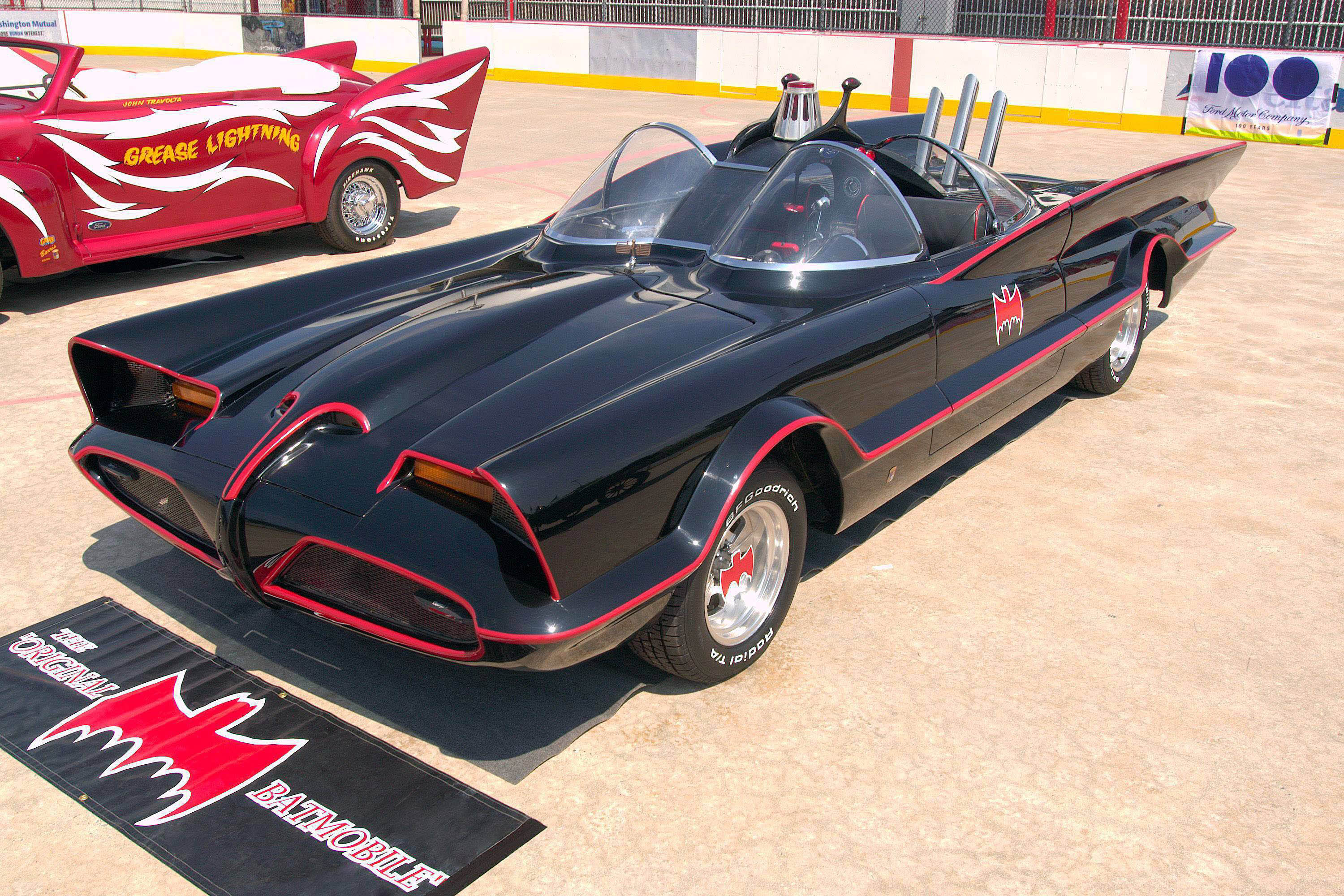 Lincoln Futura Batmobile Wallpapers