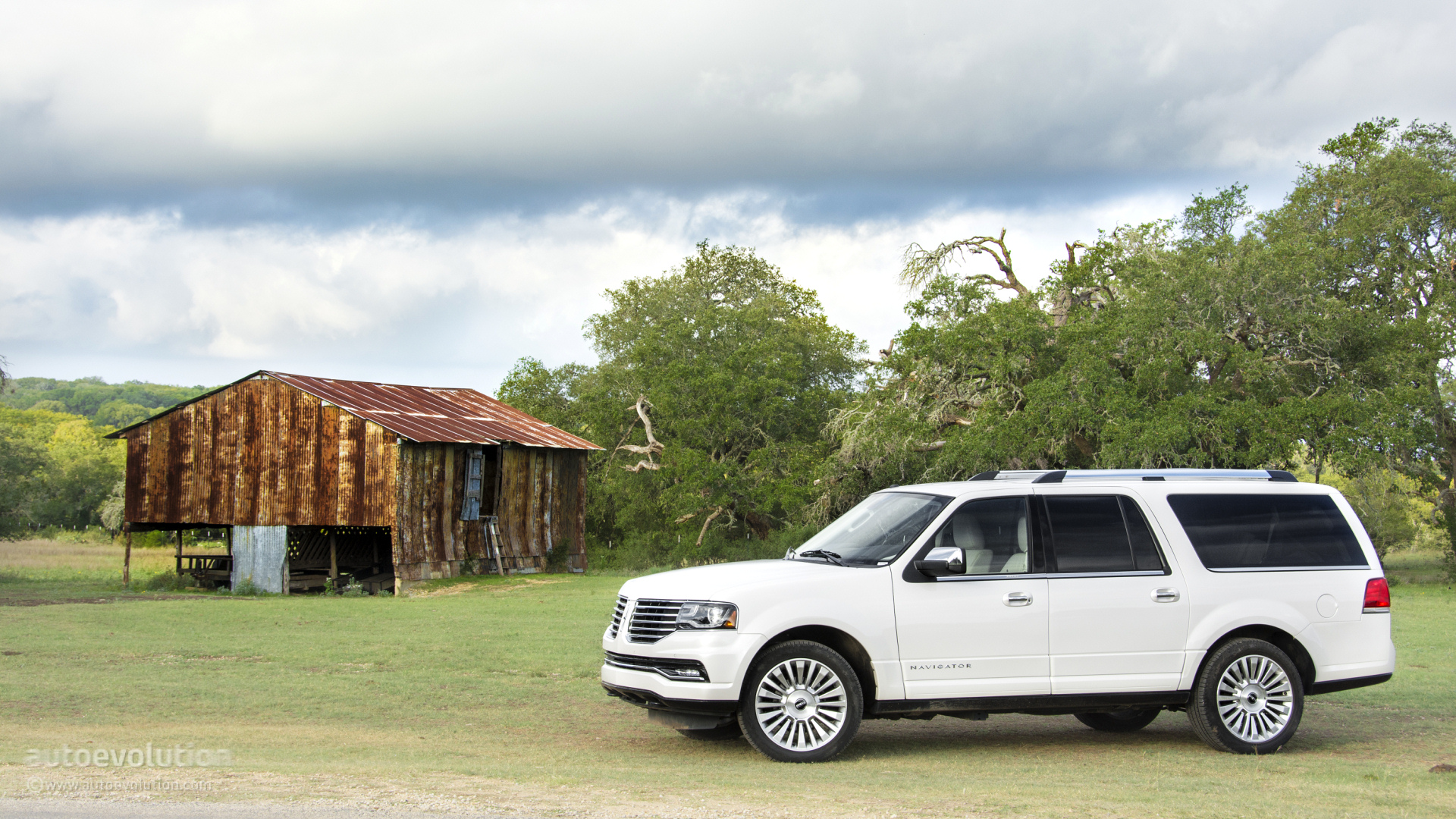 Lincoln Navigator Wallpapers